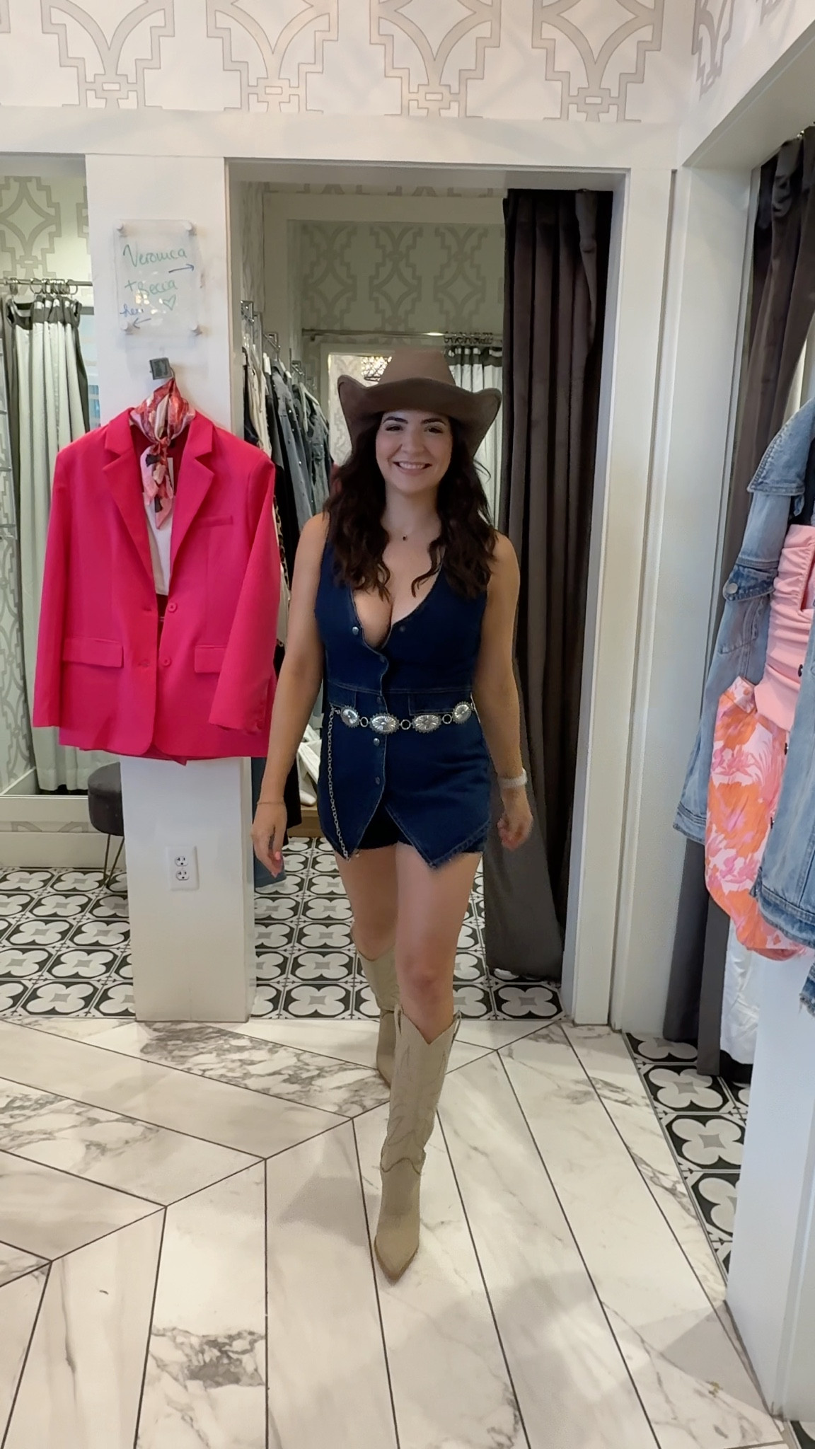 #vici #nashville #party #cowgirl 

#LTKFindsUnder100 #LTKxVICI #LTKParties