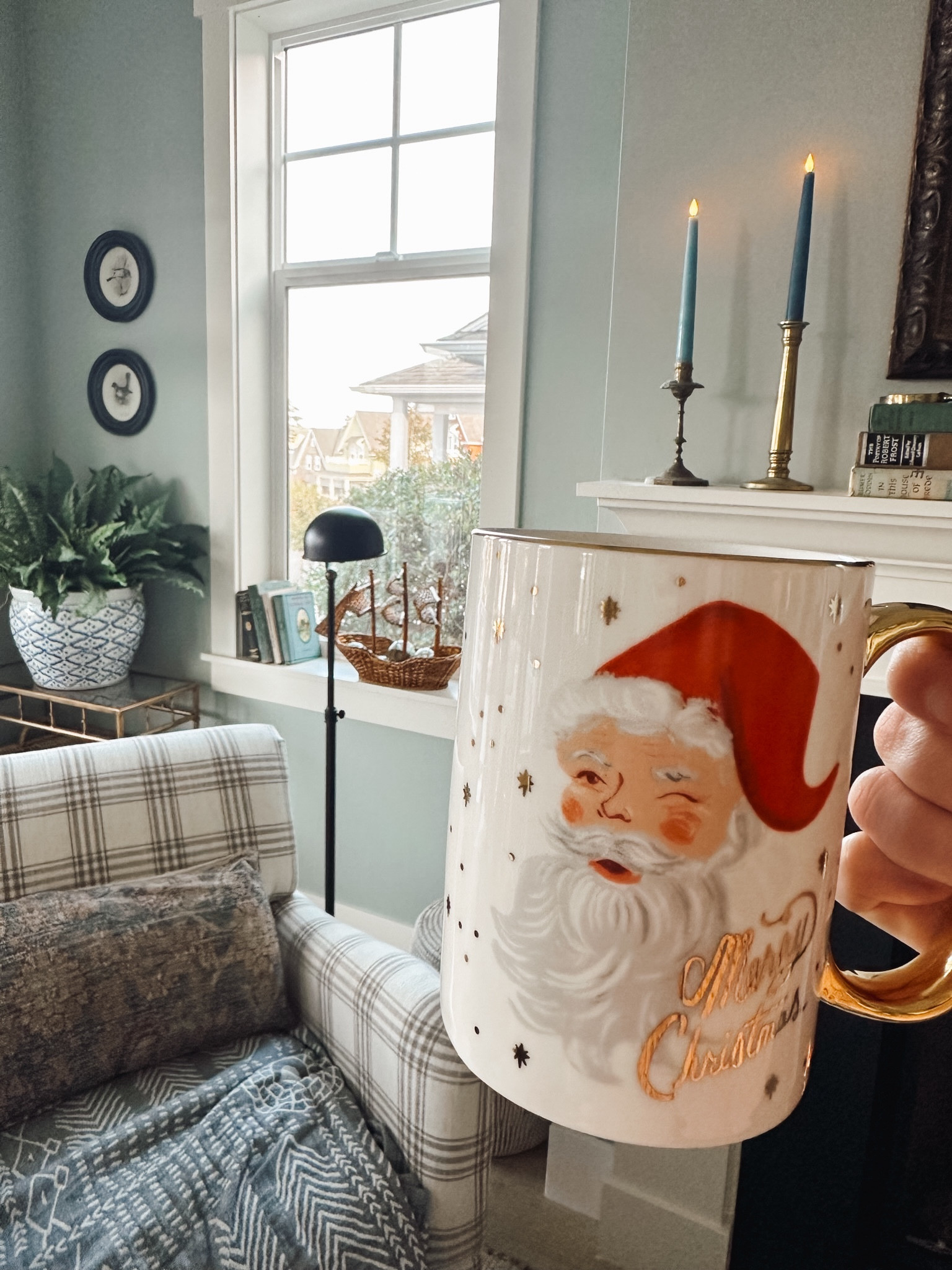This Santa mug is getting me in the holiday spirit! 🎅🏼❤️🎄 30% off sitewide!

#LTKsalealert #LTKHoliday #LTKGiftGuide
