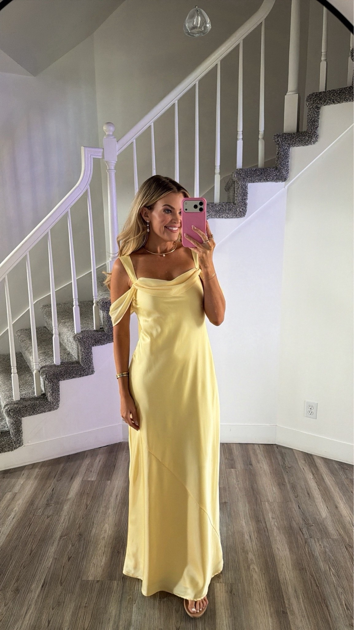 what I wore for my sister’s wedding 💛 (wearing size small - I did get it altered length-wise because I am 5’4” and it was a bit too long)

electric picks code: JESS20

bridesmaid dress, wedding guest dress, black tie, yellow dress, floor length dress, show me your mumu, formal dress

#LTKWedding #LTKootd #LTKSeasonal