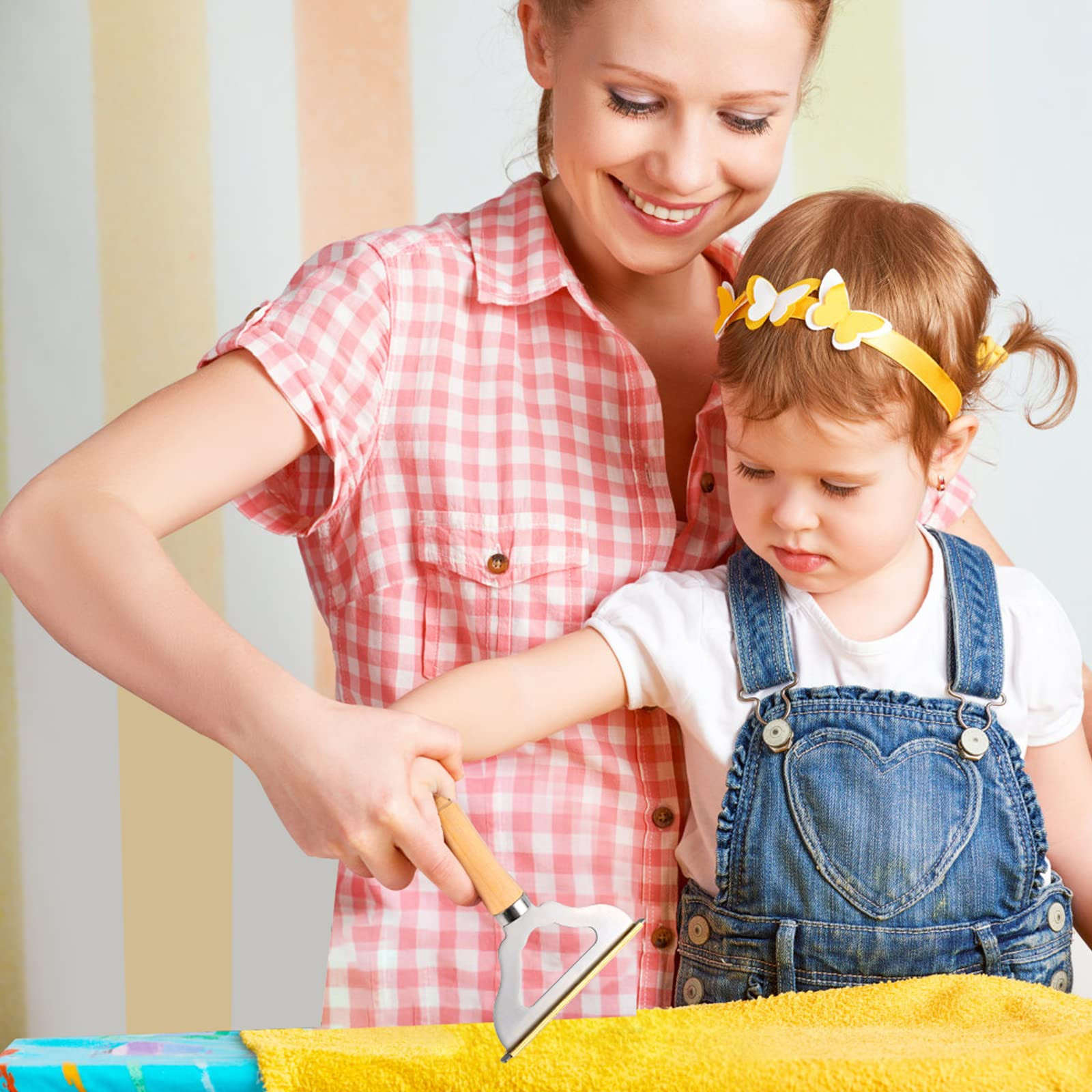 2pcs Manual Portable Fabric Shaver, 1 Metal Carpet Lint Scraper for Furniture Pet Hair Removal (1... | Amazon (US)