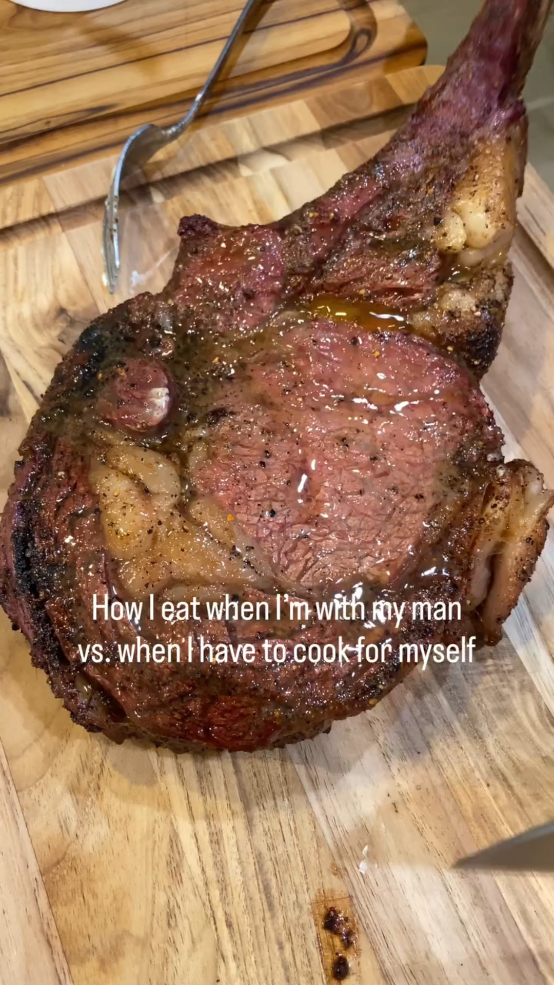 Knife link! 

Just one more reason why we love a man who cooks 🩷
•
•
•
#menwhocook #relationshipmeme #couplesmemes #wifejokes #husbandandwifehumor

#LTKfoodie #LTKfitnessgoals