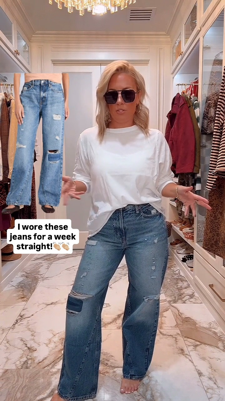 Yall, these jeans are legit and fit like a glove! Size 6, top size small