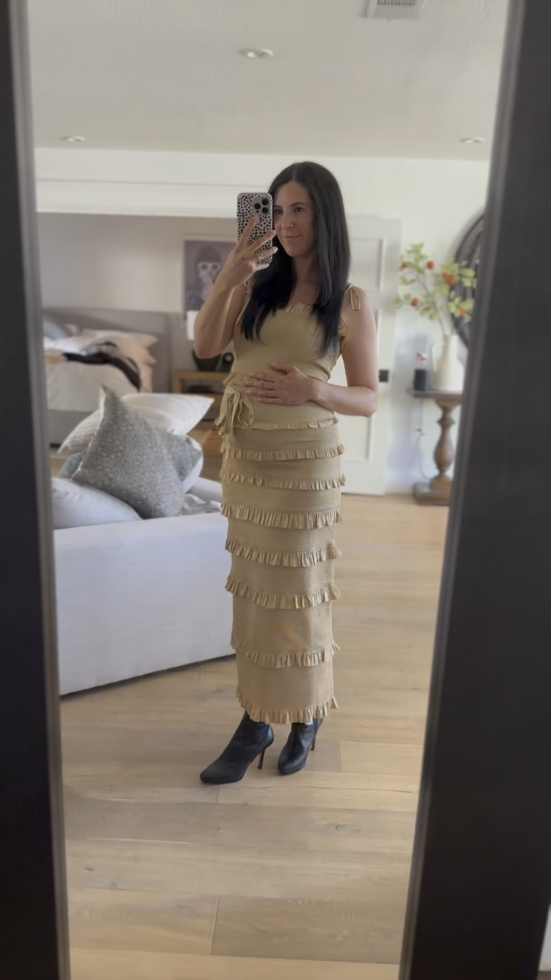 26 weeks pregnant in a dress the pulls in all the right places! 🤰🏻 

I had this dress in blue (size 4) before pregnancy and wearing a size 8 to fit the belly. Lots of give! 

#babyshowerdress #pregnancydress #brunchpregnancy 

#LTKParties #LTKBaby #LTKBump