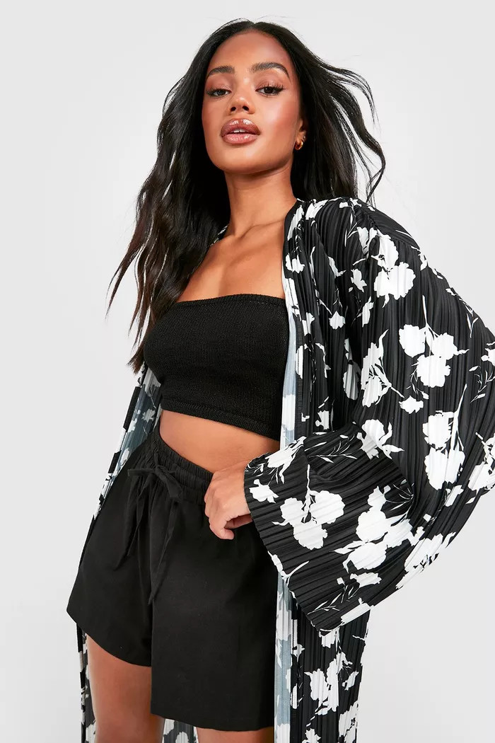 Floral Print Plisse Wide Sleeve Maxi Kimono | Boohoo.com (UK & IE)