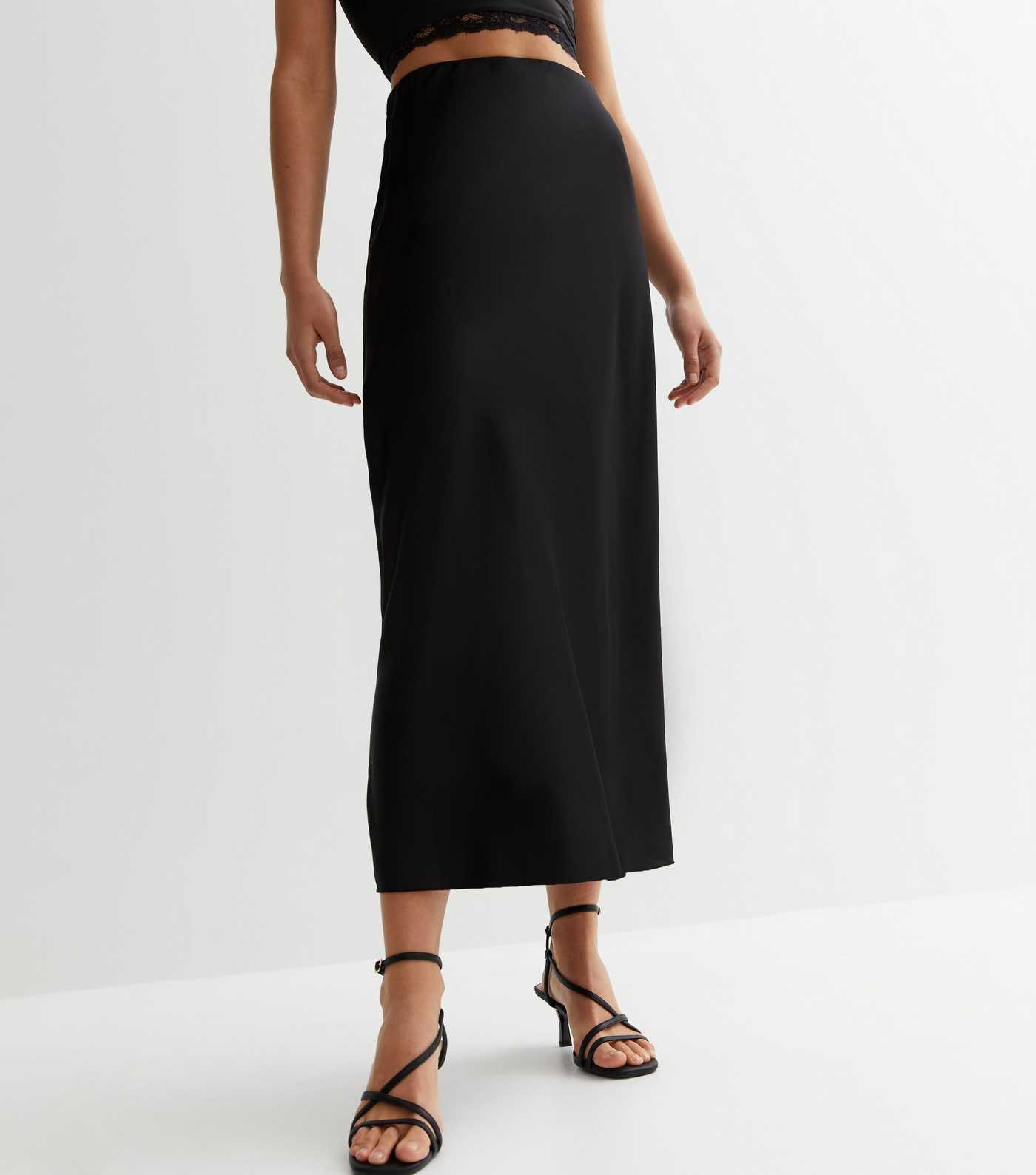 Urban Bliss Black Satin Maxi Skirt
						
						Add to Saved Items
						Remove from Saved Items | New Look (UK)