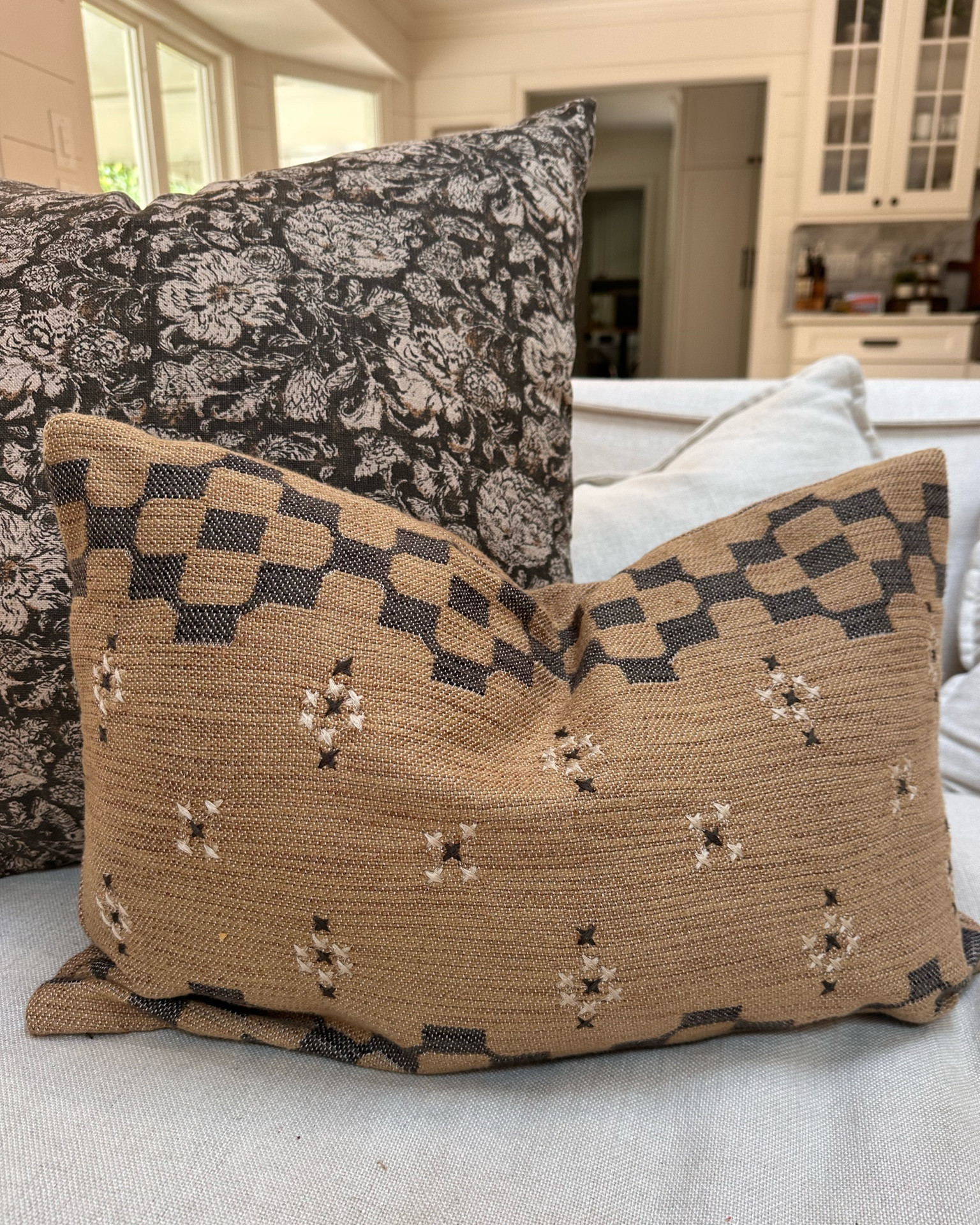 Target lumbar pillow perfect for the Fall 🍂 #pillow #target

#LTKHome