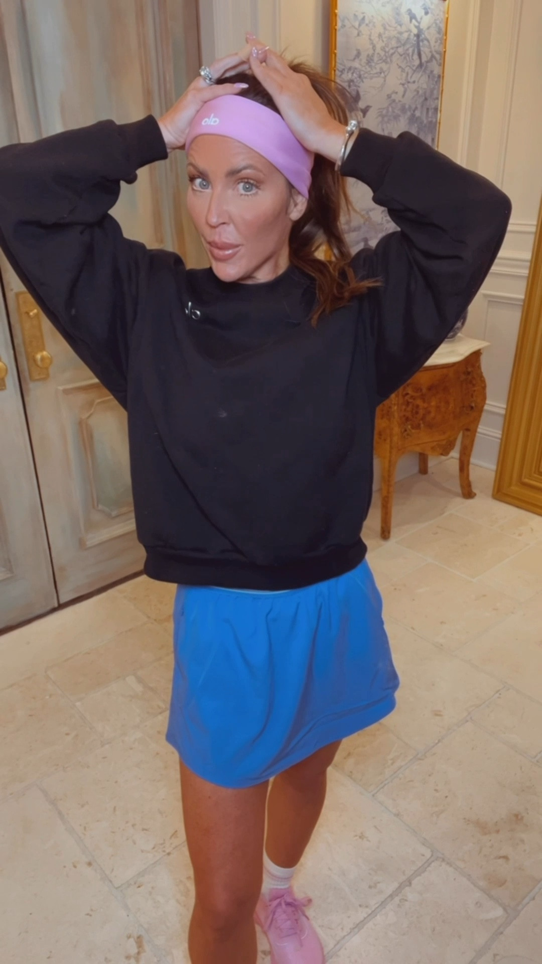 Half of my look is Alo and the other half is Walmart. Great high/low mixing with all the pieces linked.

#LTKfitnessgoals #LTKootd #LTKdayinmylife