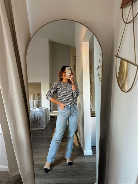 Favorite crew neck long sleeve top! Such a good basic and it’s only $12!
Wearing size 24 short in these jeans!

#LTKFind #LTKunder50 #LTKstyletip