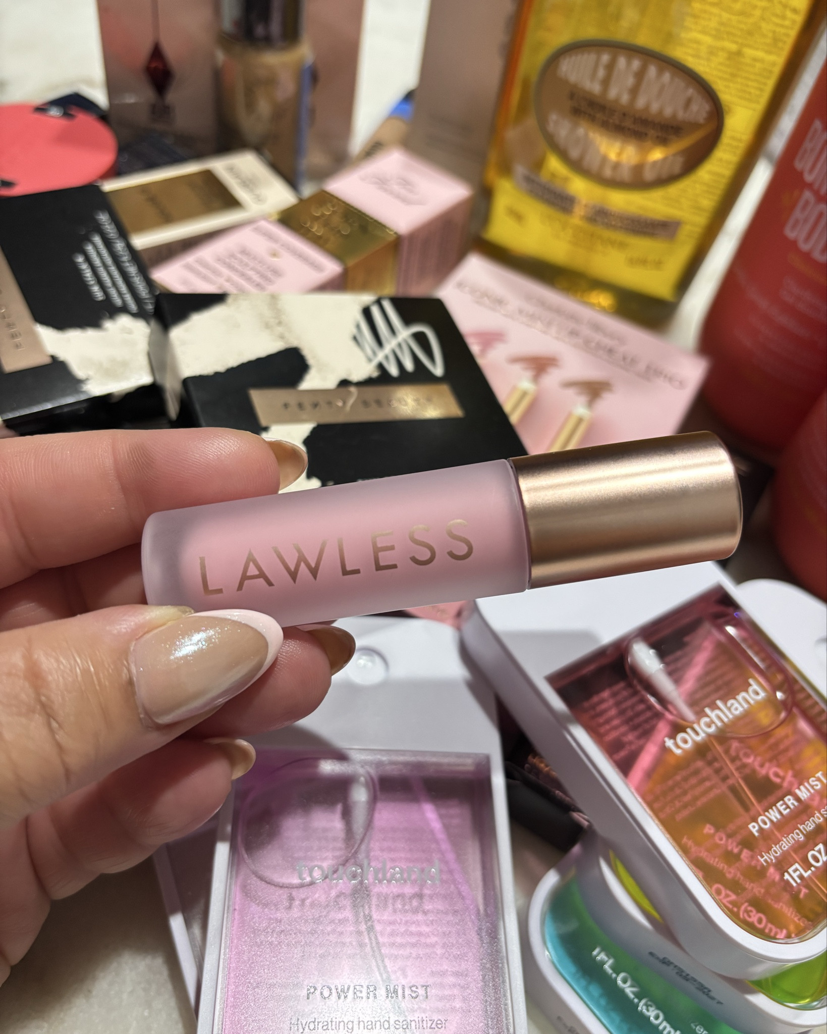 Loving these new glosses. The shine is impeccable!

#LTKFindsUnder50 #LTKBeauty #LTKWedding