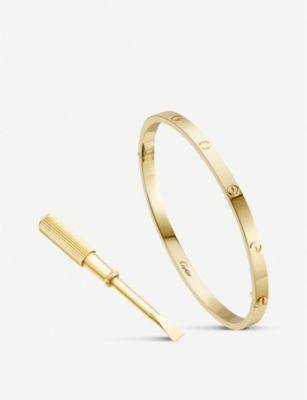 LOVE small 18ct yellow-gold bracelet | Selfridges