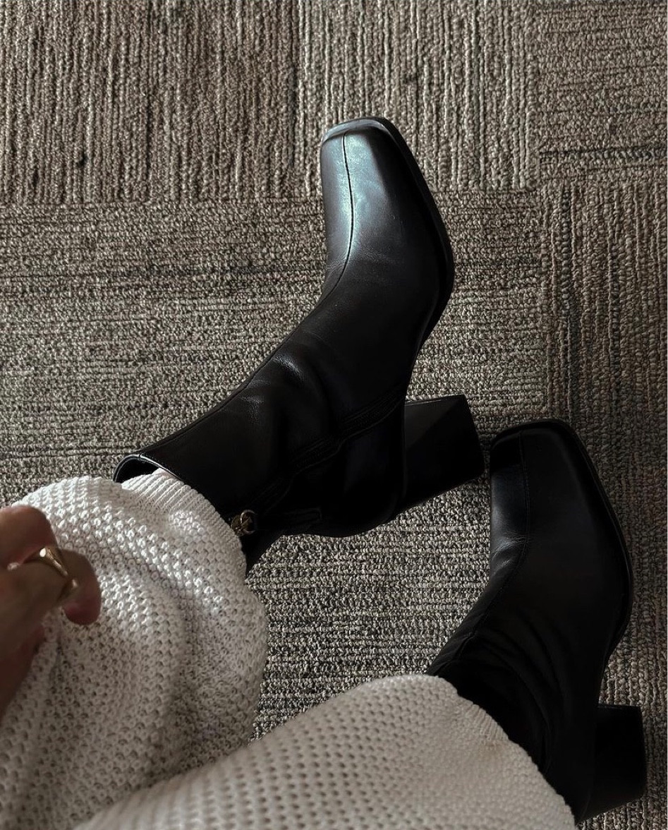 Alohas boots❤️

#LTKstyletip #LTKshoecrush #LTKsalealert