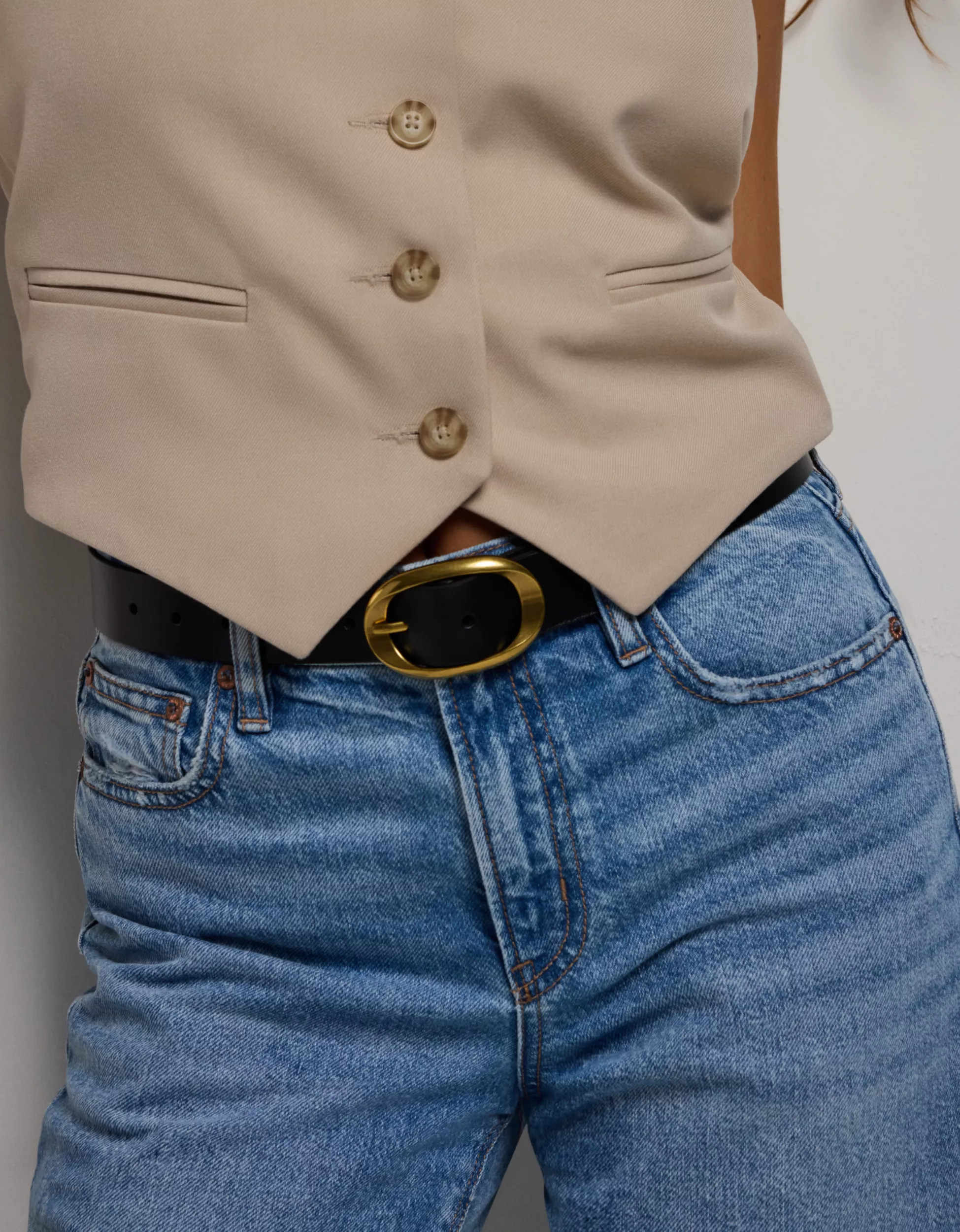 AE Oval-Twist-Buckle Leather Belt | American Eagle Outfitters (US & CA)