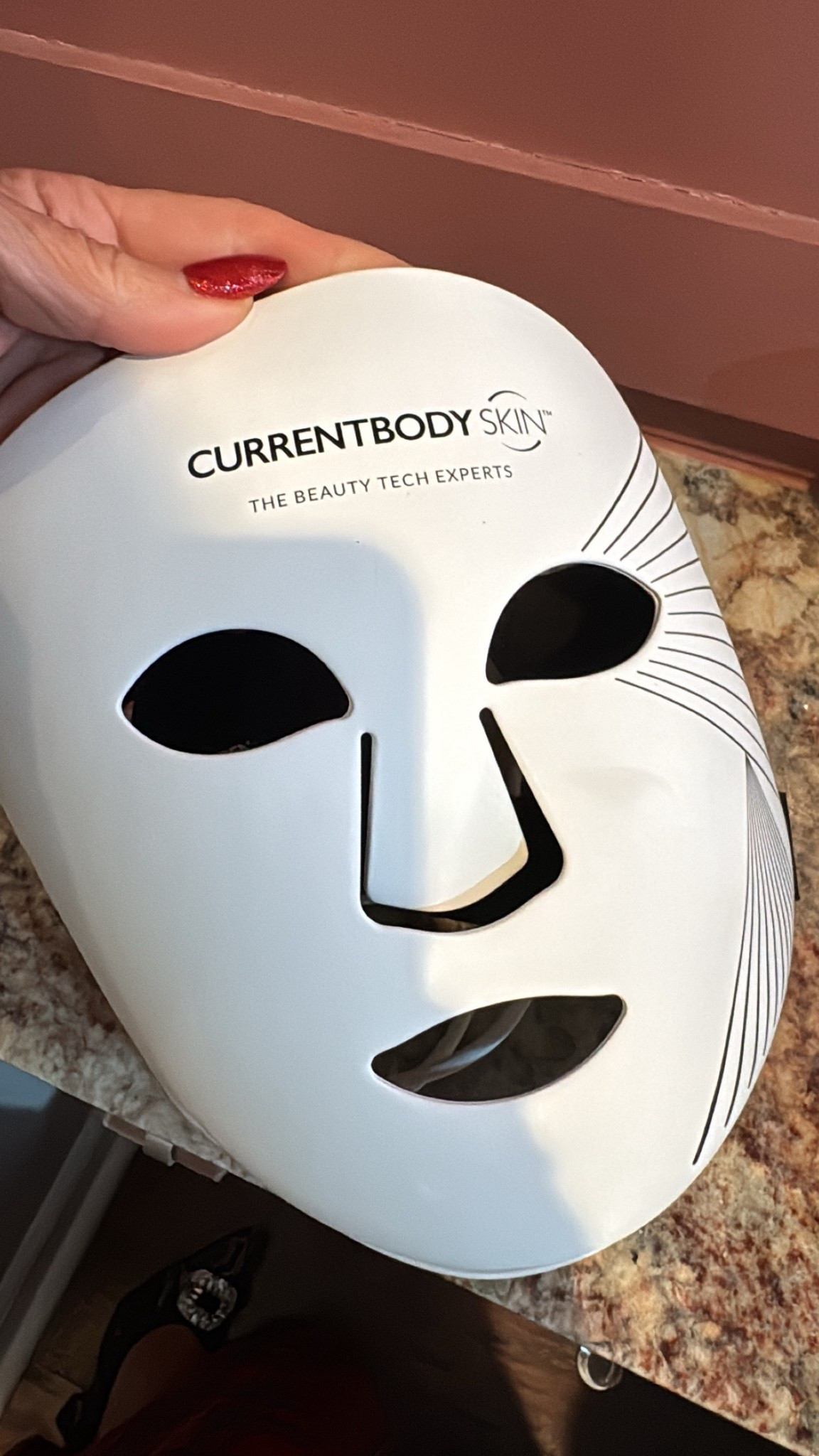 Red light therapy at home! 


#LTKselfcare #LTKOver40 #LTKBeauty