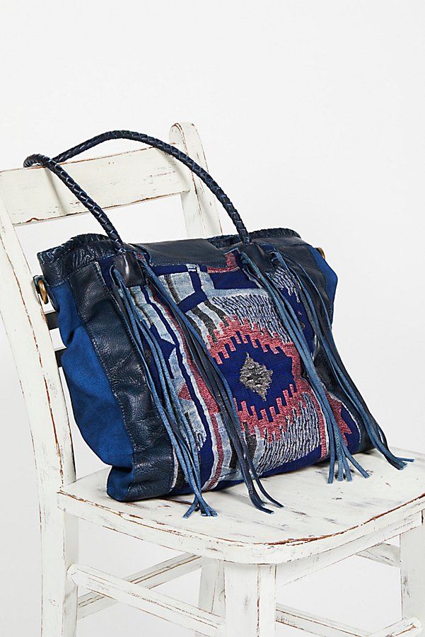 https://www.freepeople.com/shop/canyonland-tote/?category=bags&color=040&quantity=1&size=ONE%20SIZE& | Free People