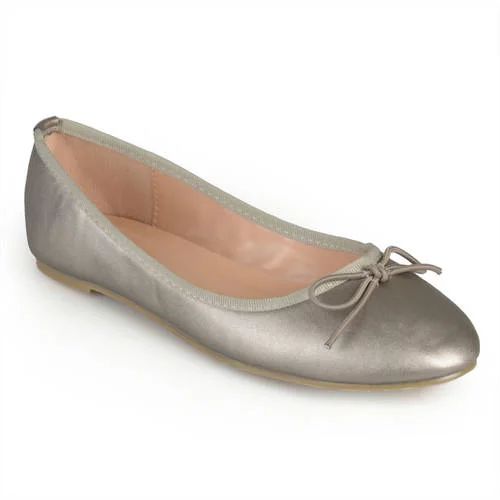 Brinley Co. Women's Classic Bow Round Toe Casual Ballet Flats | Walmart (US)