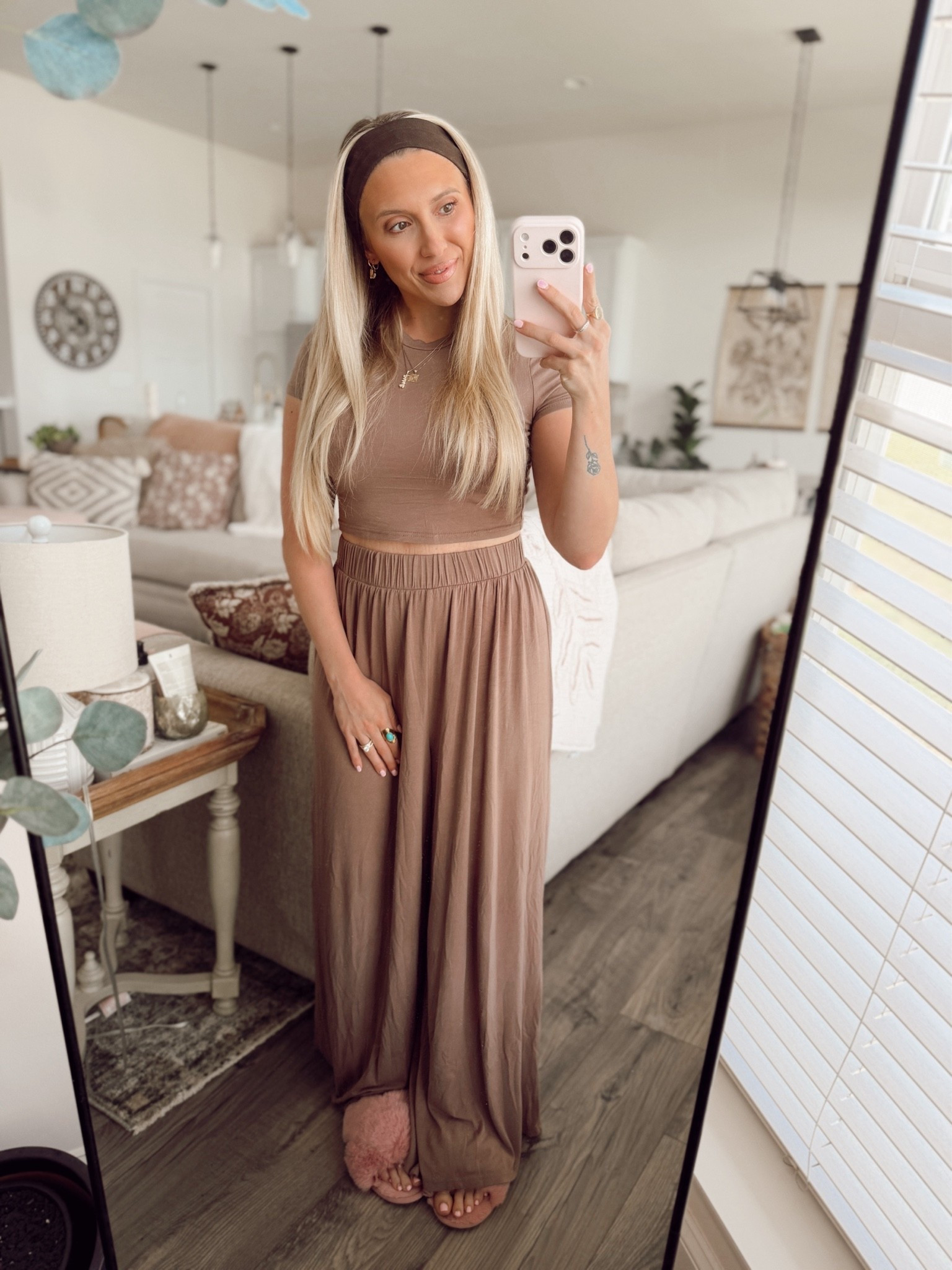 nursing friendly ootd, bump friendly ootd, pregnancy staples, lounge sets

#LTKmomlife #LTKootd #LTKBump