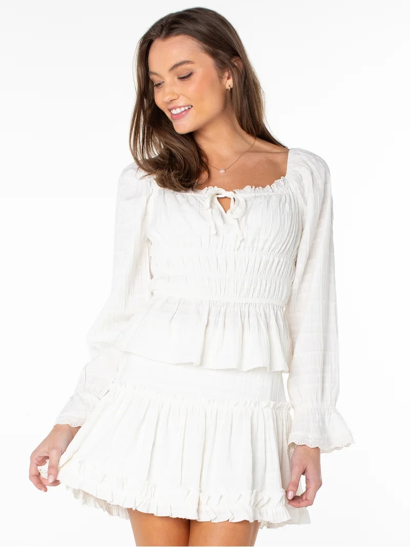 Celebrity Pink Women's Long Sleeve Square Neck Lace Trim Top, Sizes XS-XXXL | Walmart (US)