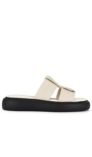 Vagabond Shoemakers Blenda Sandal in Cream. - size 37 | Revolve Clothing (Global)