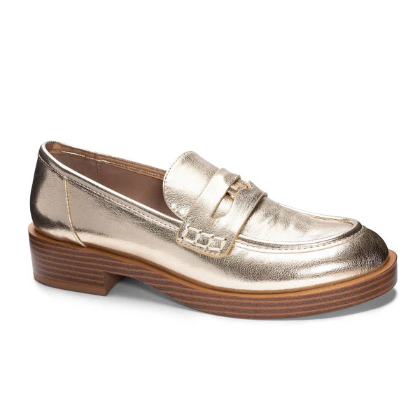 Porter Metallic Loafer | Chinese Laundry