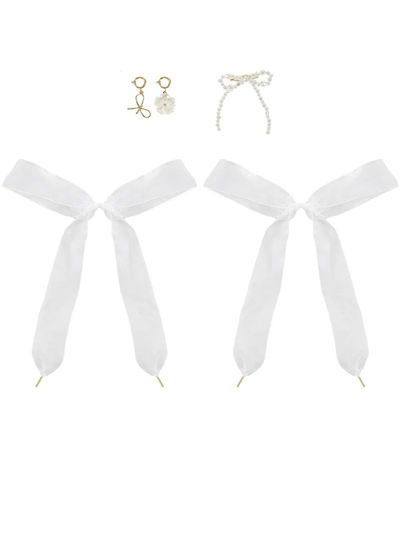 No Boundaries Goldtone Shoe Laces and Charm Set, White, 4 Pieces | Walmart (US)