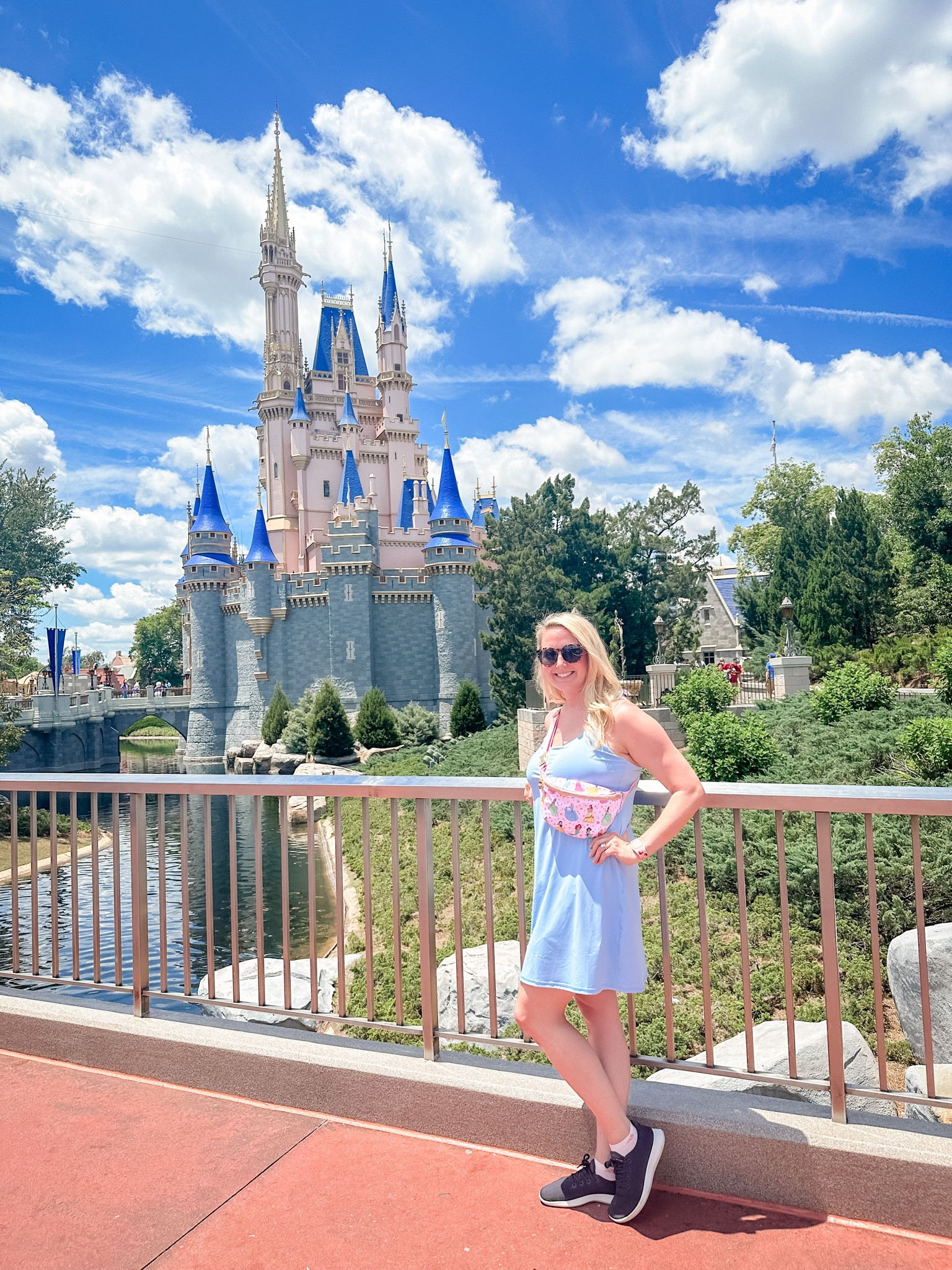 Such a comfortable dress for Disney! 

#LTKtravel #LTKActive #LTKfamily