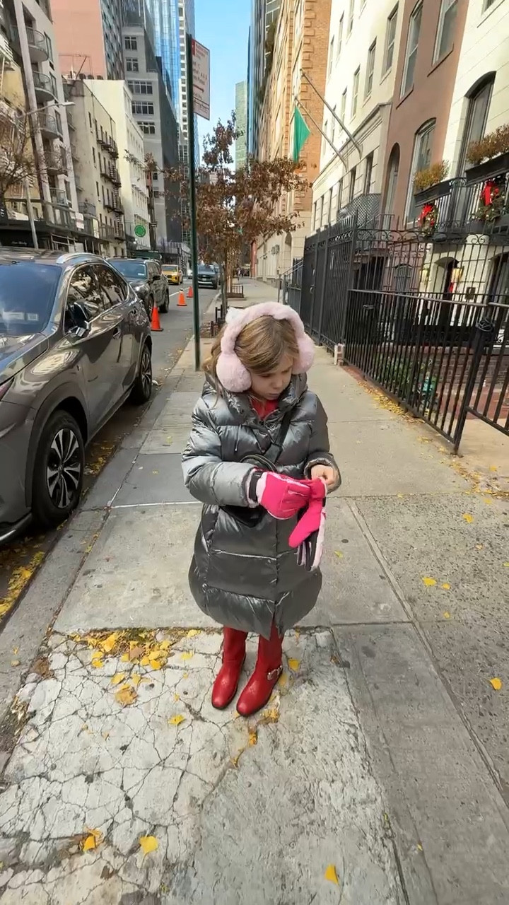 Love these gloves from Amazon! They kept her warm too!

Kids fashion, travel essentials, gifts for kids, nyc outfits, nyc fashion

#LTKHoliday #LTKKids