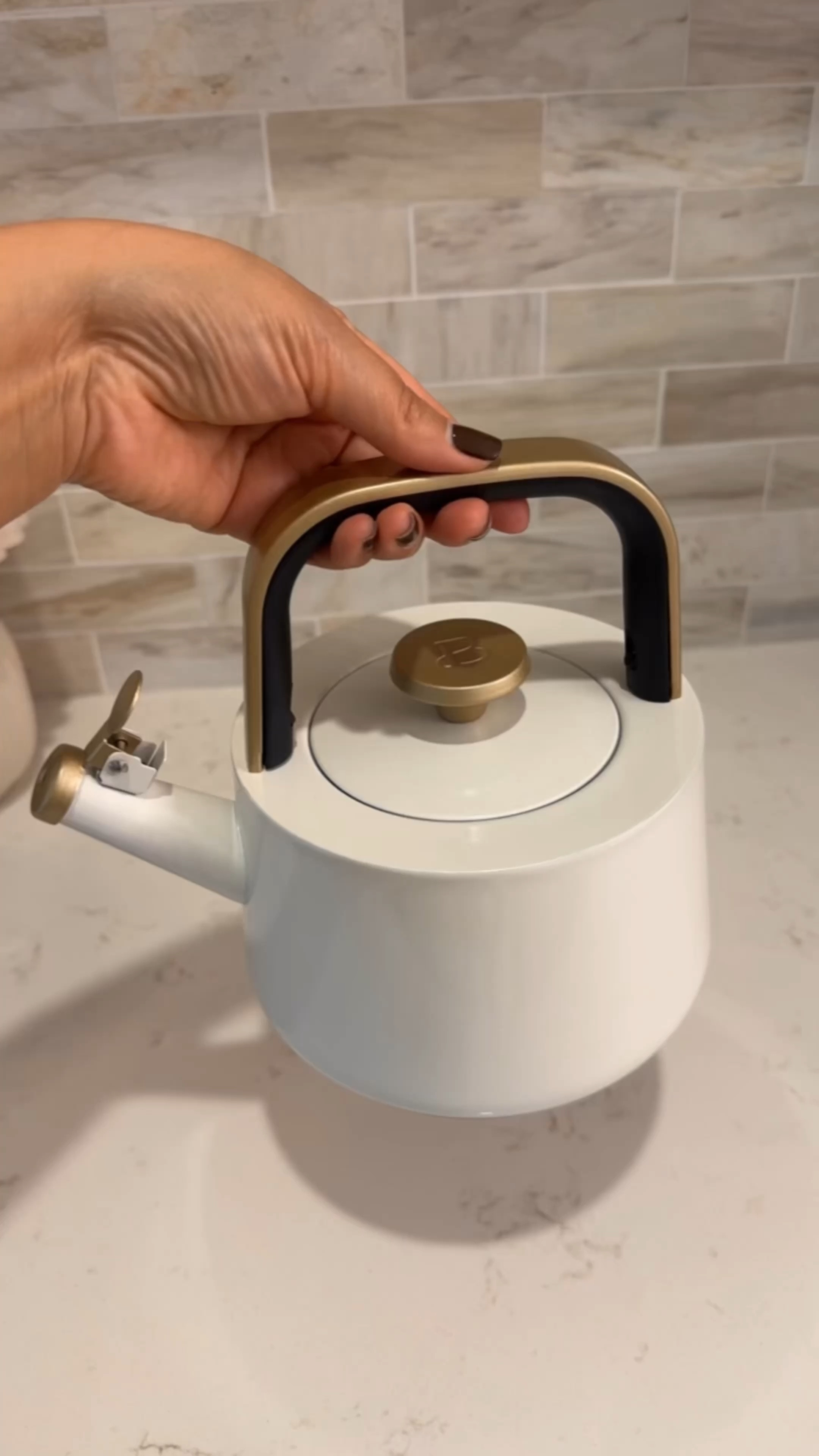 The prettiest white and gold teapot from Walmart 😍

It also comes in black 🖤

Beautiful teapot 
Walmart teapot 
Walmart kitchen
Home
Home decor 

#LTKVideo #LTKSaleAlert #LTKHome