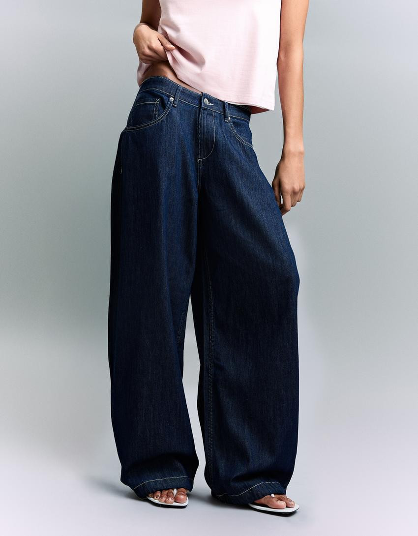 Weite Jeans mit Puff\u00e4rmeln und tiefer Taille - #bershkastyle - Damen | Bershka DE