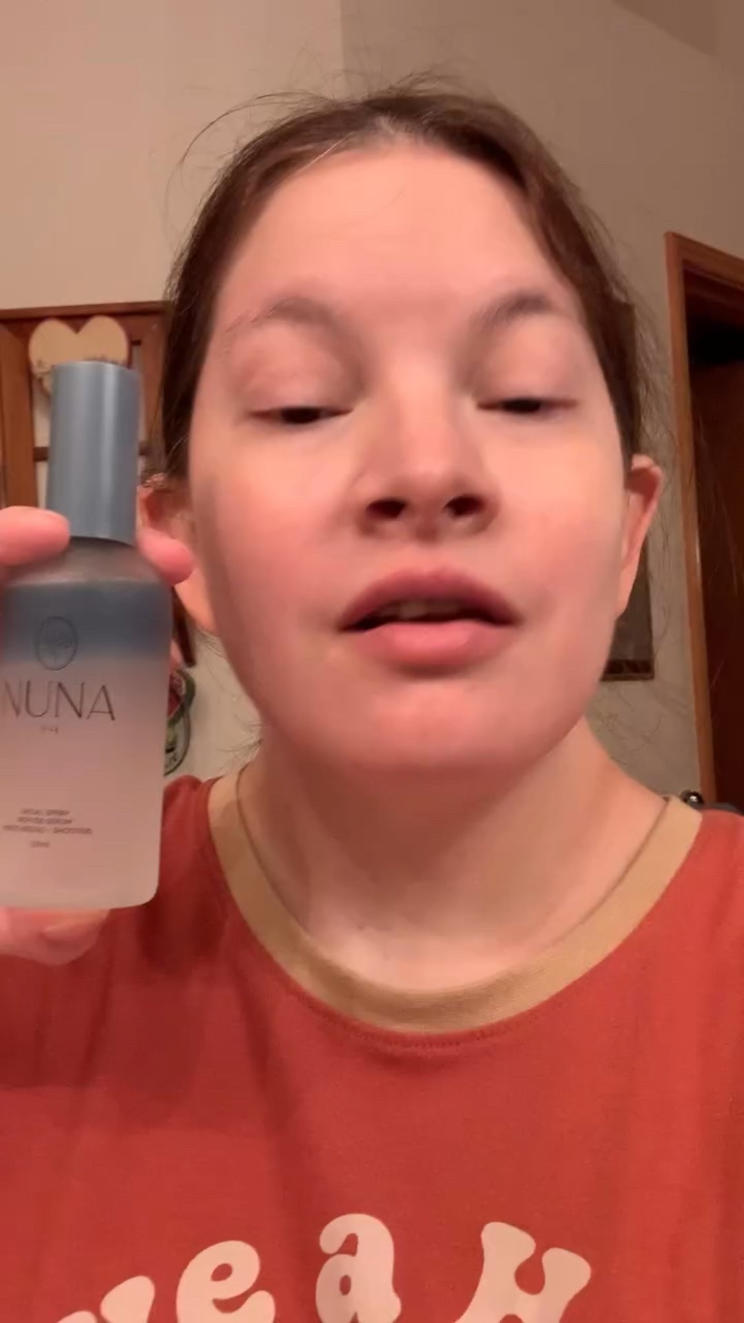 @nuna_beautylab @stackinfluence #nunabeauty #nunabeautypartner I love this Nuna Beauty Lab Ultra Hydrating Face Serum Spray. It has a beautiful fine mist that absorbs quickly and deeply into my skin. I love its nice clean spa like scent. It has a beautiful blue and clear glass bottle. I like to put lots of mist on my face so it stays fresh, soft and hydrated. You can wear this spray under or over makeup as a setting spray or by its self for a hydrating, refreshing way to moisturize your skin. This amazing face spray is designed to enhance your natural beauty. This hydrating serum spray features jojoba, sunflower, and grapeseed oils and squalane. Go ahead and follow @nuna_beautylab to learn more!