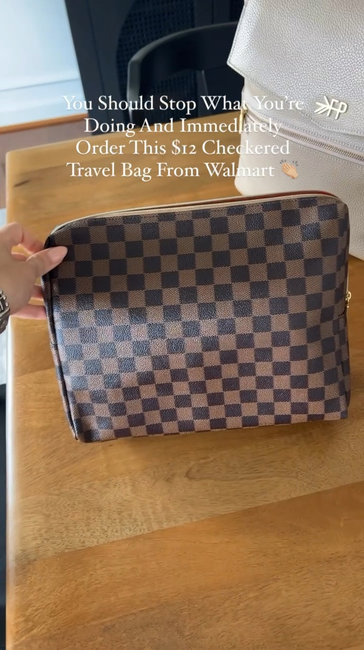 $12 checkered bag from Walmart 👏🏼 the quality is outstanding and it holds a lot. Perfect for diaper bag, cosmetics or toiletries. We use it everyday and it still looks brand new!


#LTKBacktoSchool 

#LTKFindsUnder50 #LTKTravel
