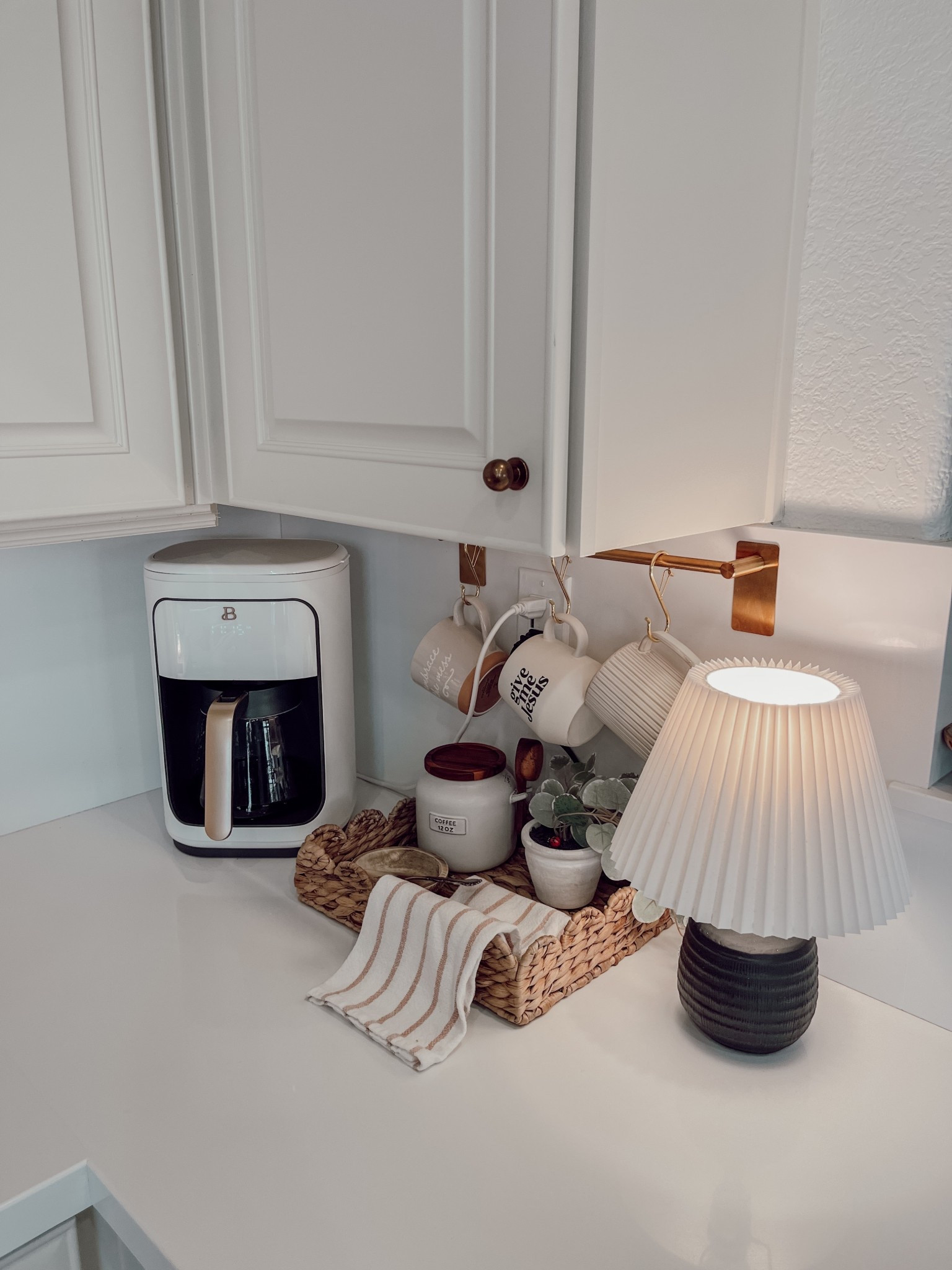 Coffee bar corner in kitchen 

Amazon 
Target 

#LTKStyleTip #LTKHome #LTKSaleAlert