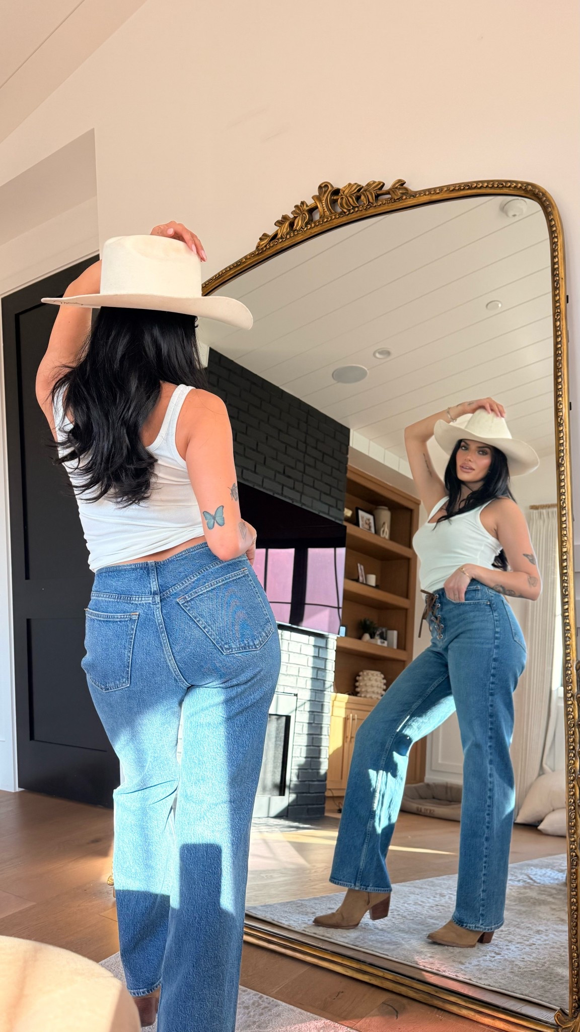 The most stretchy comfy cowgirl jeans🤠 

#LTKootd #LTKWorkwear #LTKgrwm