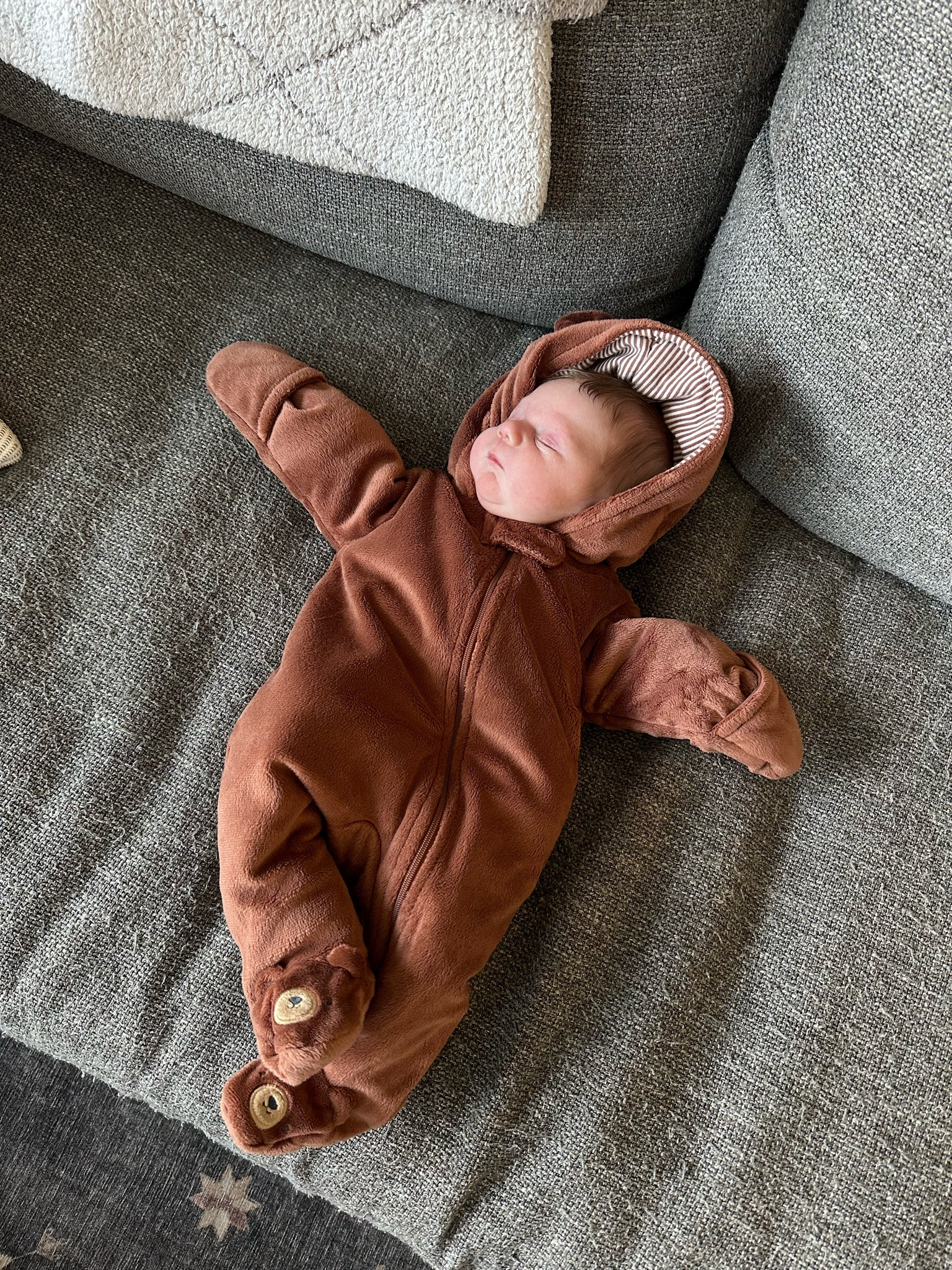 Cole is wearing the newborn size in this fleece onesie! Perfect for cold winter walks 

#LTKBaby