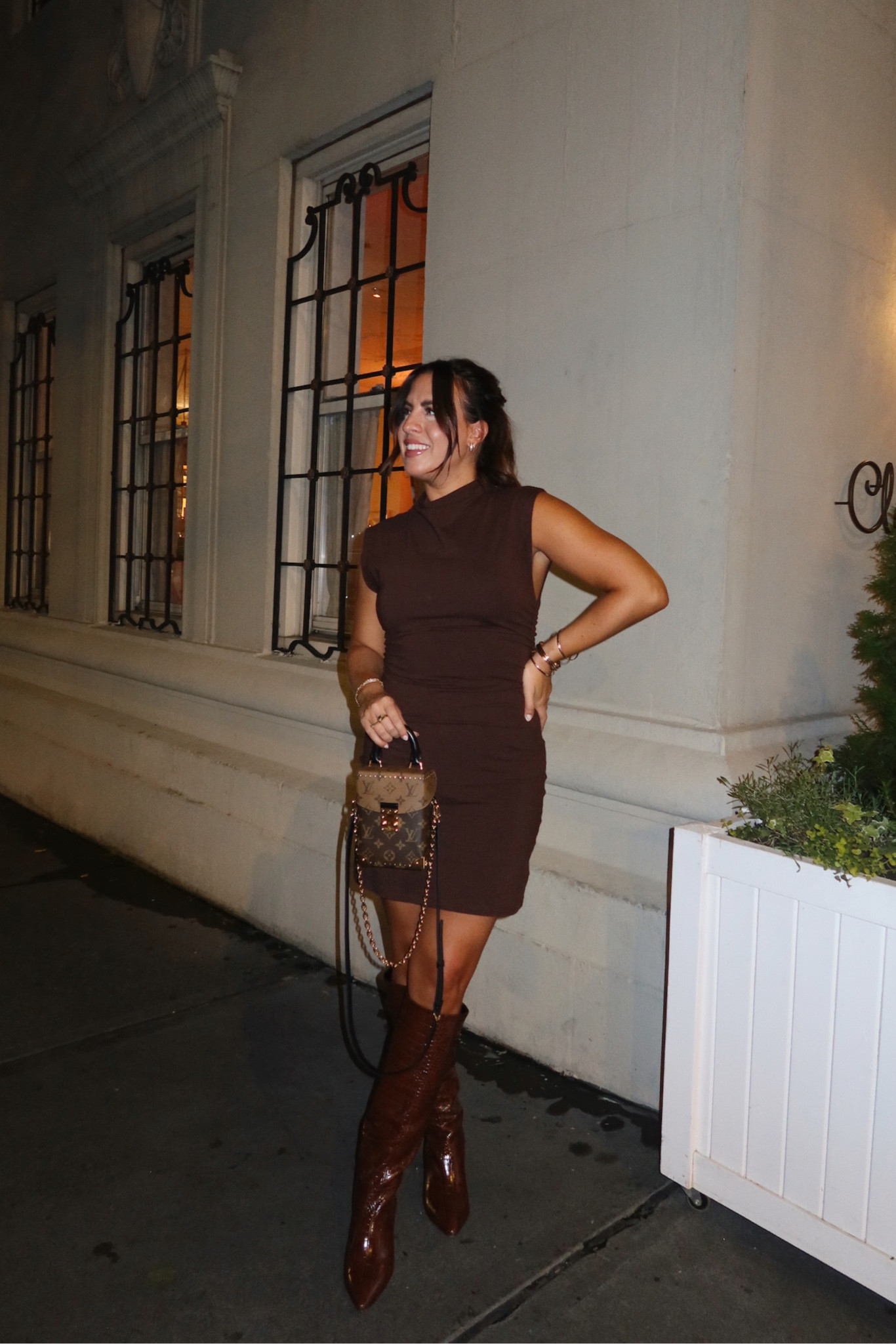 Lola & Ivy Dinner Outfit 🐻 this reformation dress is a classic! Wearing a medium 