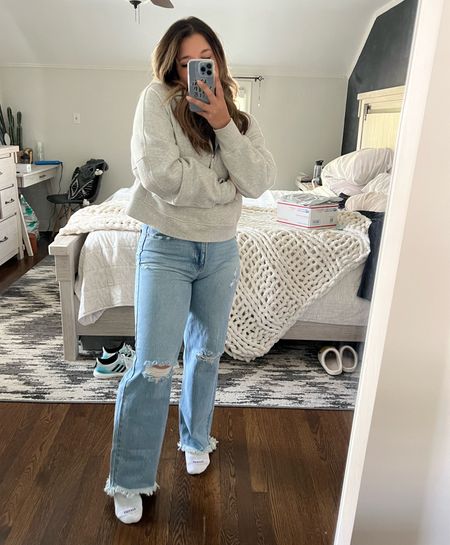 My new favorite jeans 😍

Straight leg jeans, spring jeans, mom jeans, ripped jeans, spring outfit inspo, mom style 

#LTKstyletip #LTKunder100 #LTKfamily