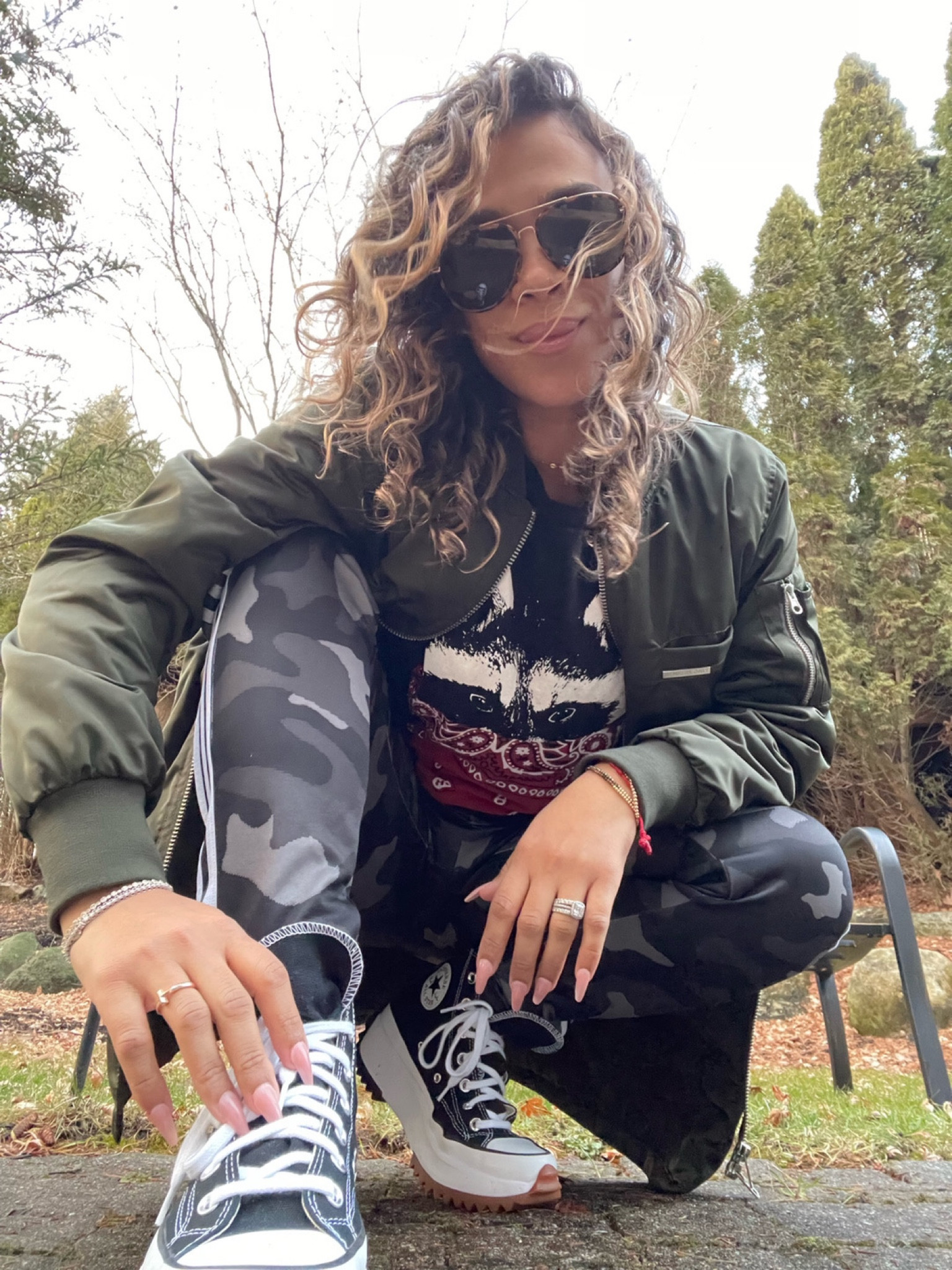 Comfort meets style in this effortlessly cool look 💁🏽‍♀️ #joggers #sneakers #casualchic 

#LTKFind #LTKunder100 #LTKfit