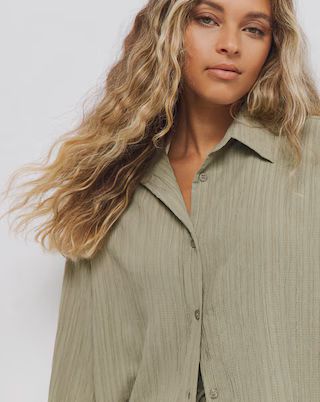 Sage Green Textured Relaxed Long Sleeve Shirt | Simply Be | Simply Be (UK)