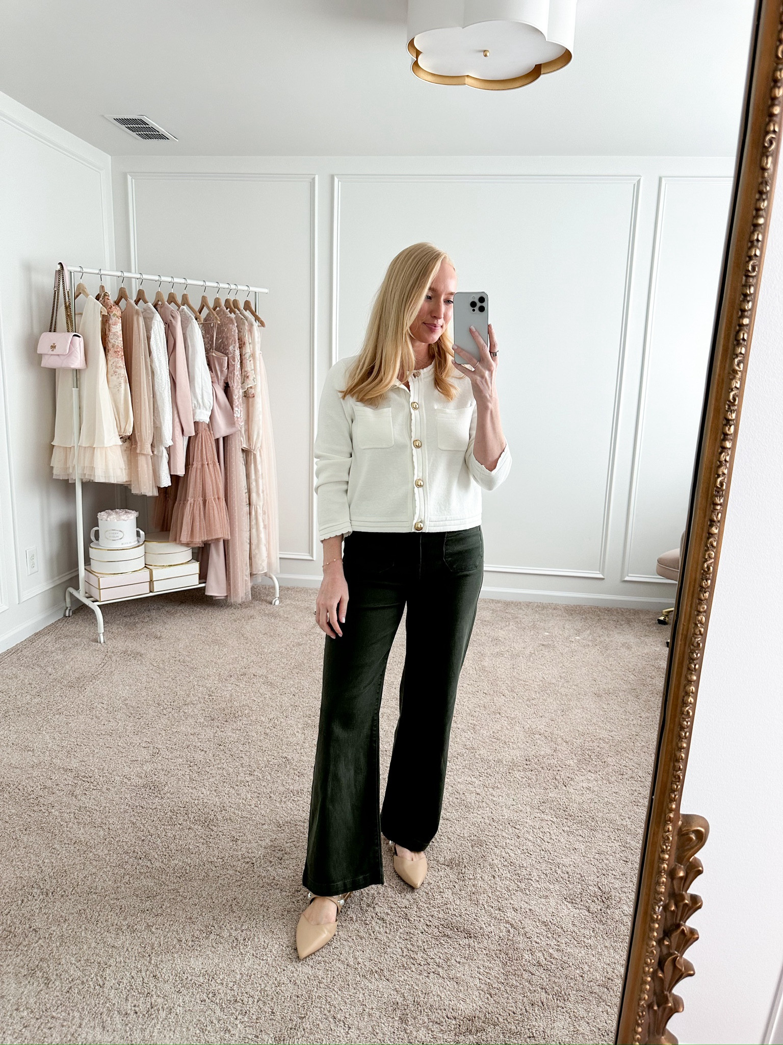 Such a pretty fall workwear look! Wearing size small in the cardigan sweater and size 27 in the jeans. Fall outfits // casual outfits // work outfits // daytime outfits // Walmart finds 

#LTKSeasonal #LTKWorkwear #LTKStyleTip