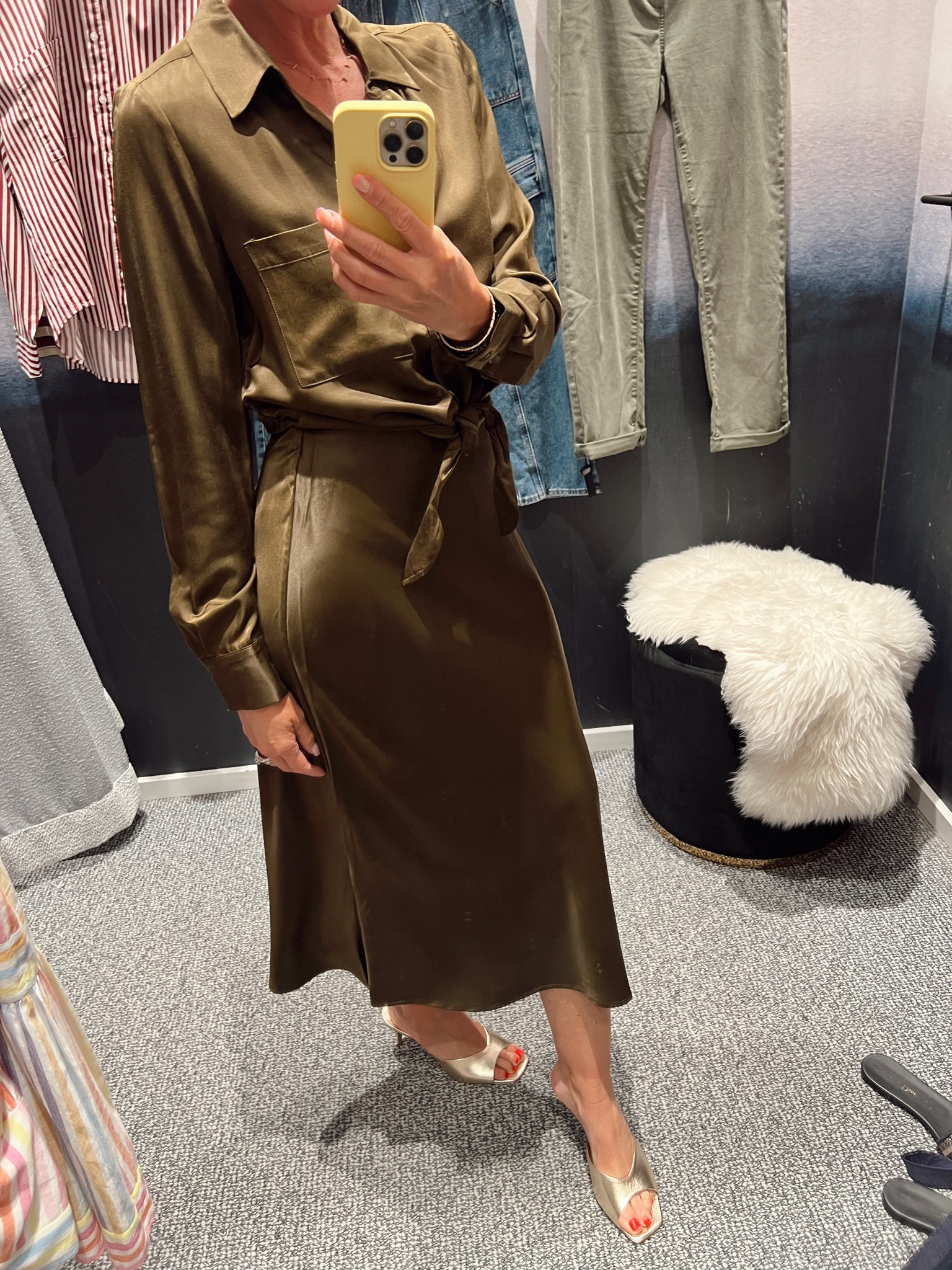 Chic working girl look 

#LTKworkwear #LTKover40