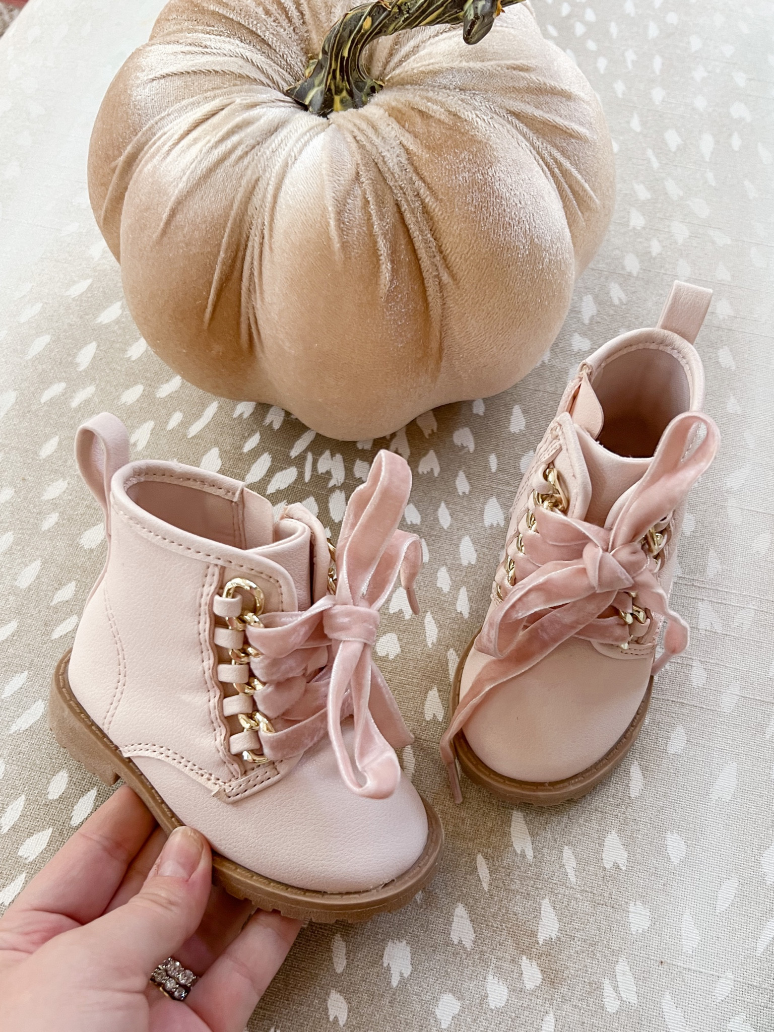 Baby girl boots 


#LTKunder50 #LTKbaby #LTKfamily