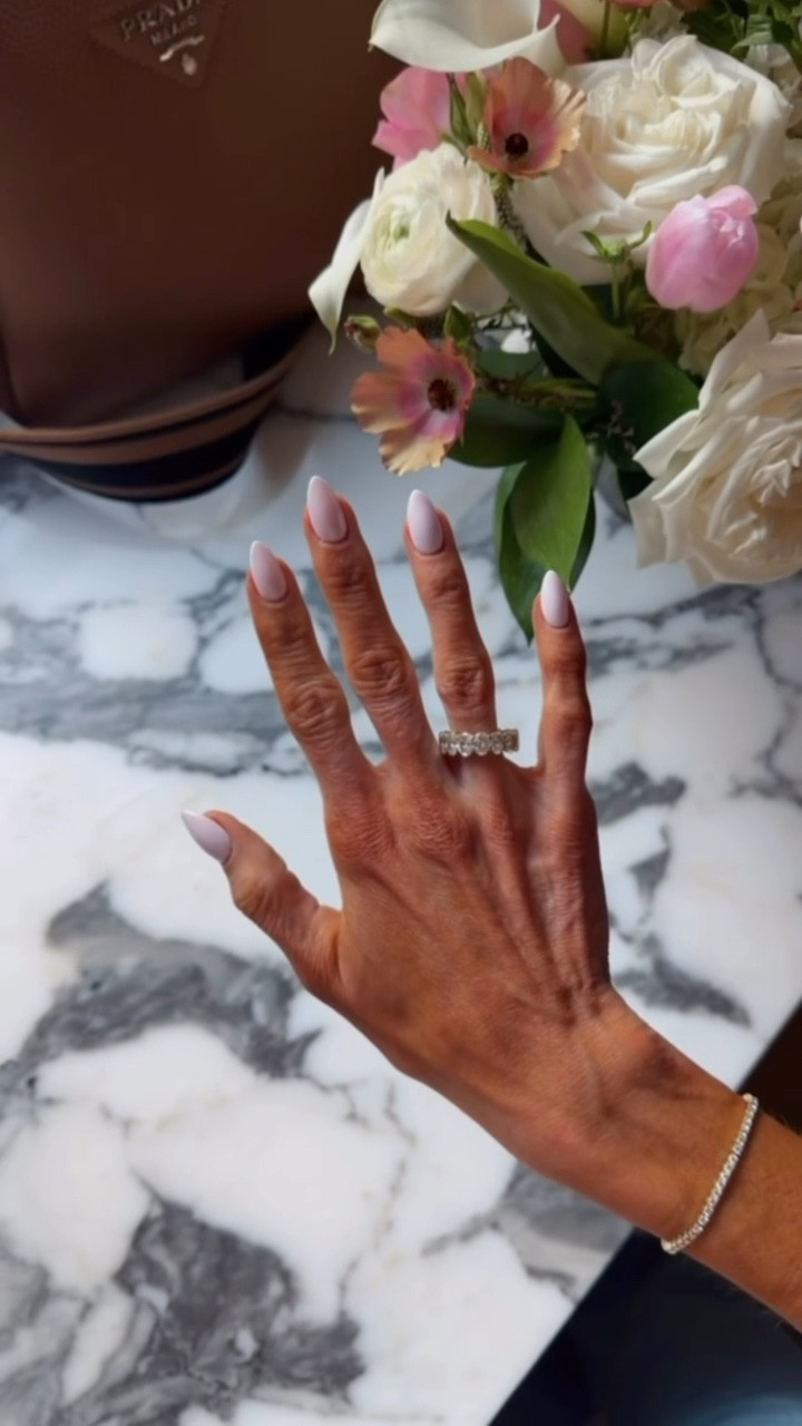 this new color is literally a DREAM! the perfect milky white / pink combo 💗