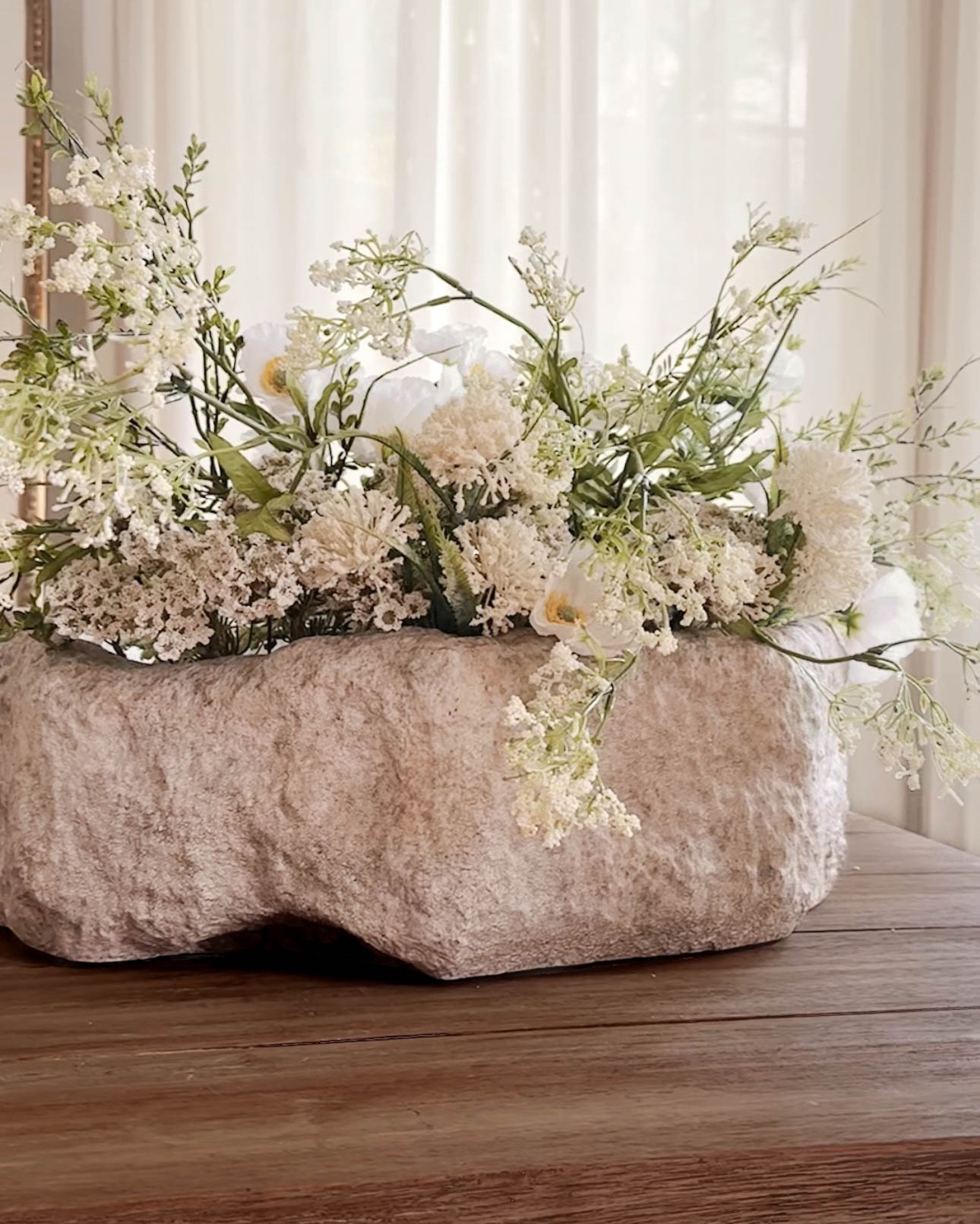Stone centerpiece of my dreams 🤎

#LTKHome #LTKStyleTip #LTKSeasonal