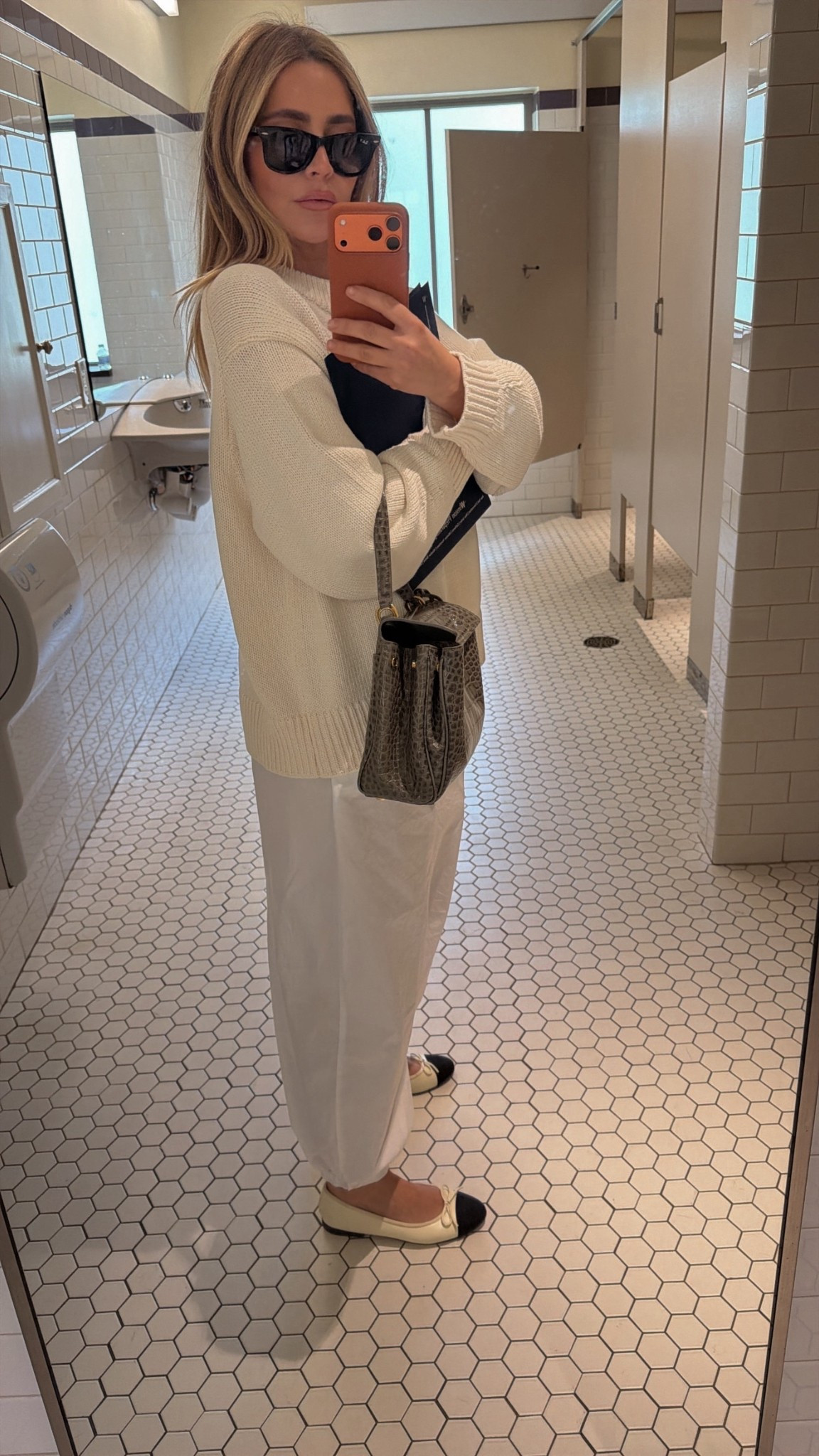 OOTD 

This cotton oversized sweater is perfection wearing a small 
Pants small/ should have sized down to Xs though 
*Flats are Chanel 