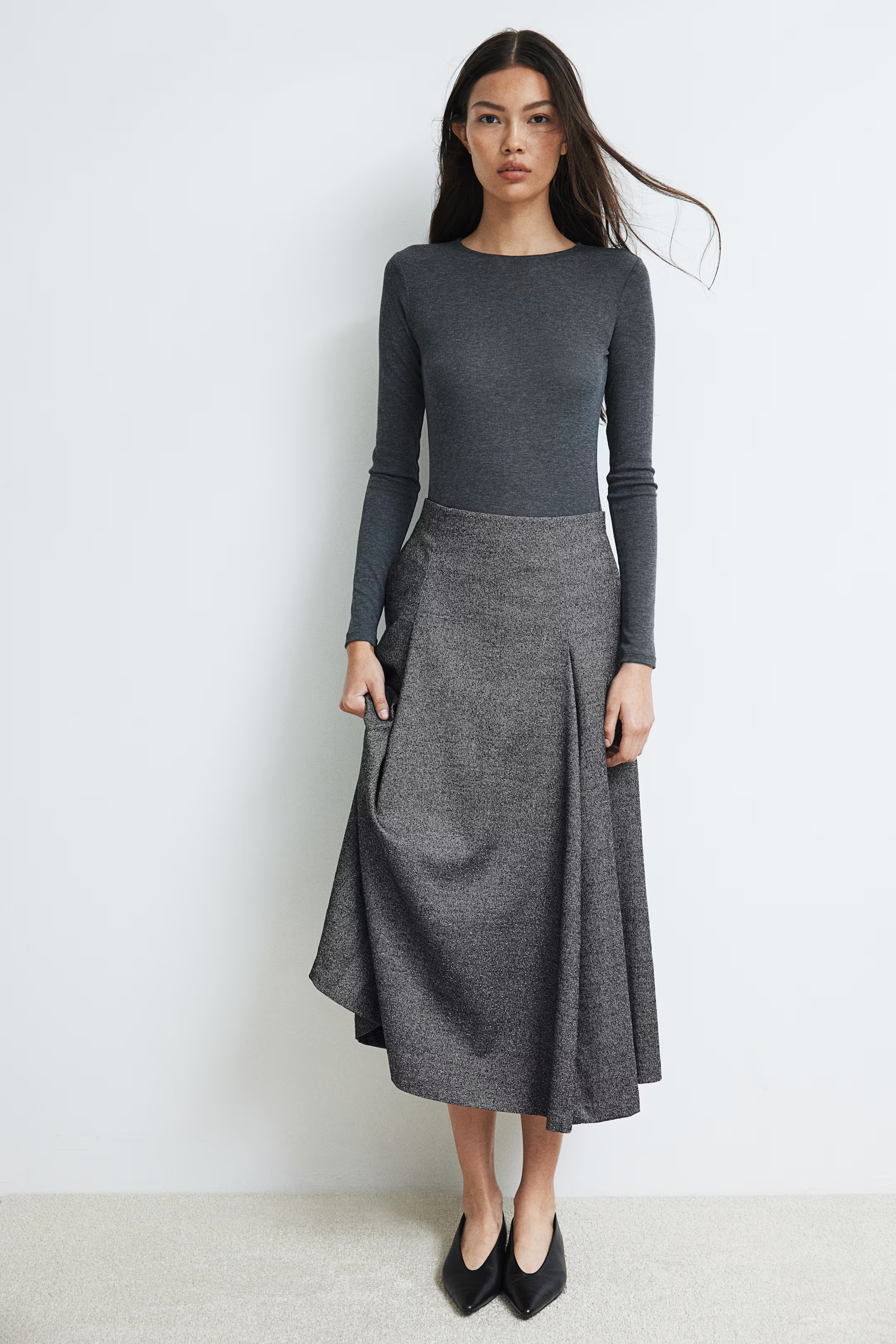 A-line midi skirt | H&M (UK, MY, IN, SG, PH, TW, HK)