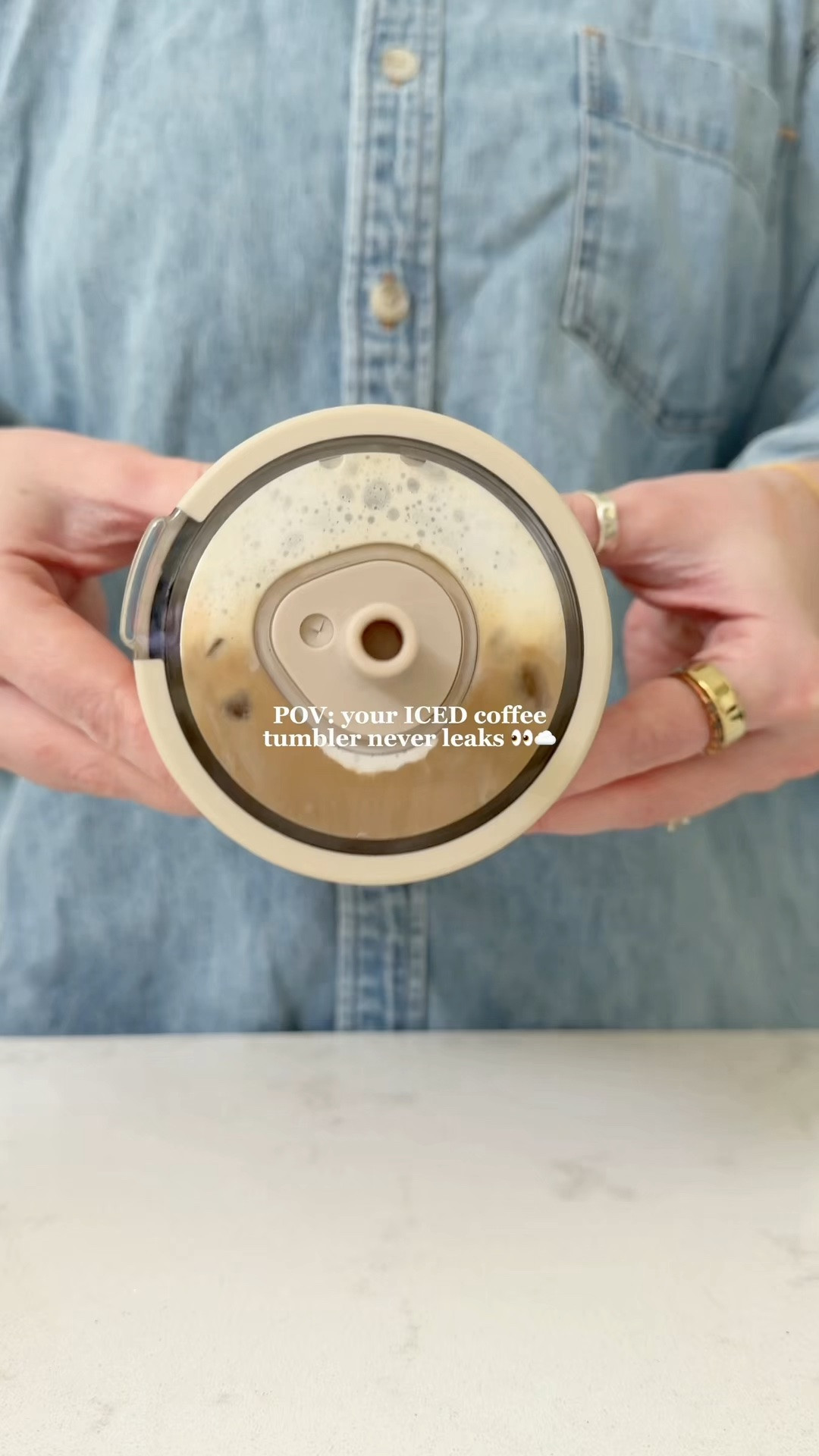 POV: your iced coffee tumbler never leaks☁️✨