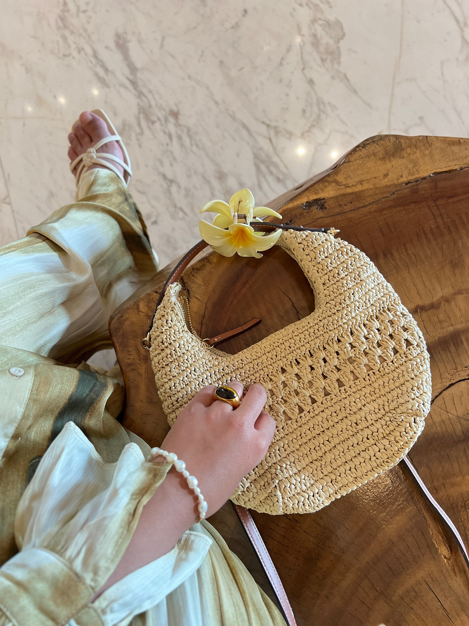 holiday accessories ☀️

#LTKSeasonal #LTKstyletip #LTKitbag