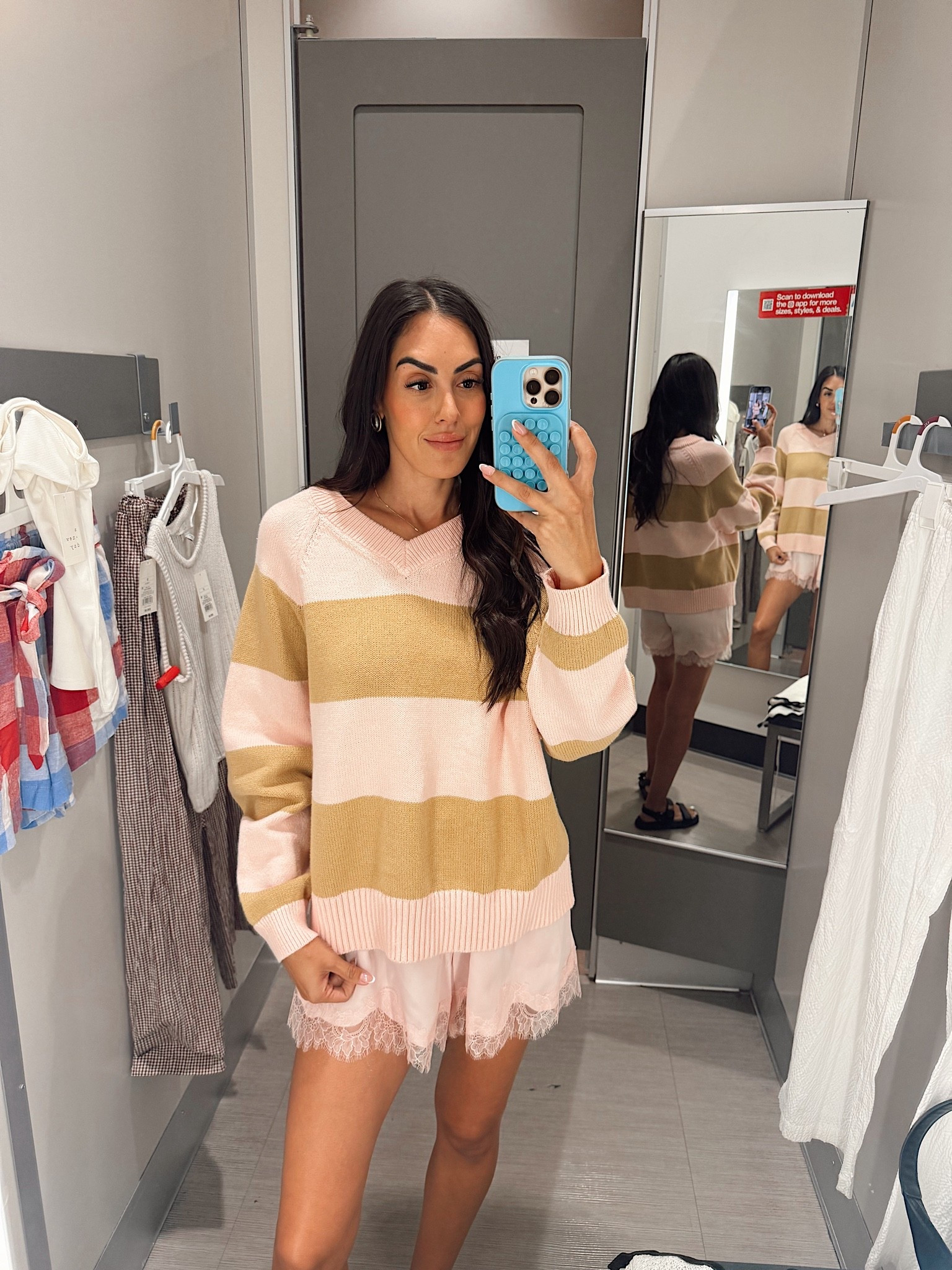 Small shorts
XL sweater