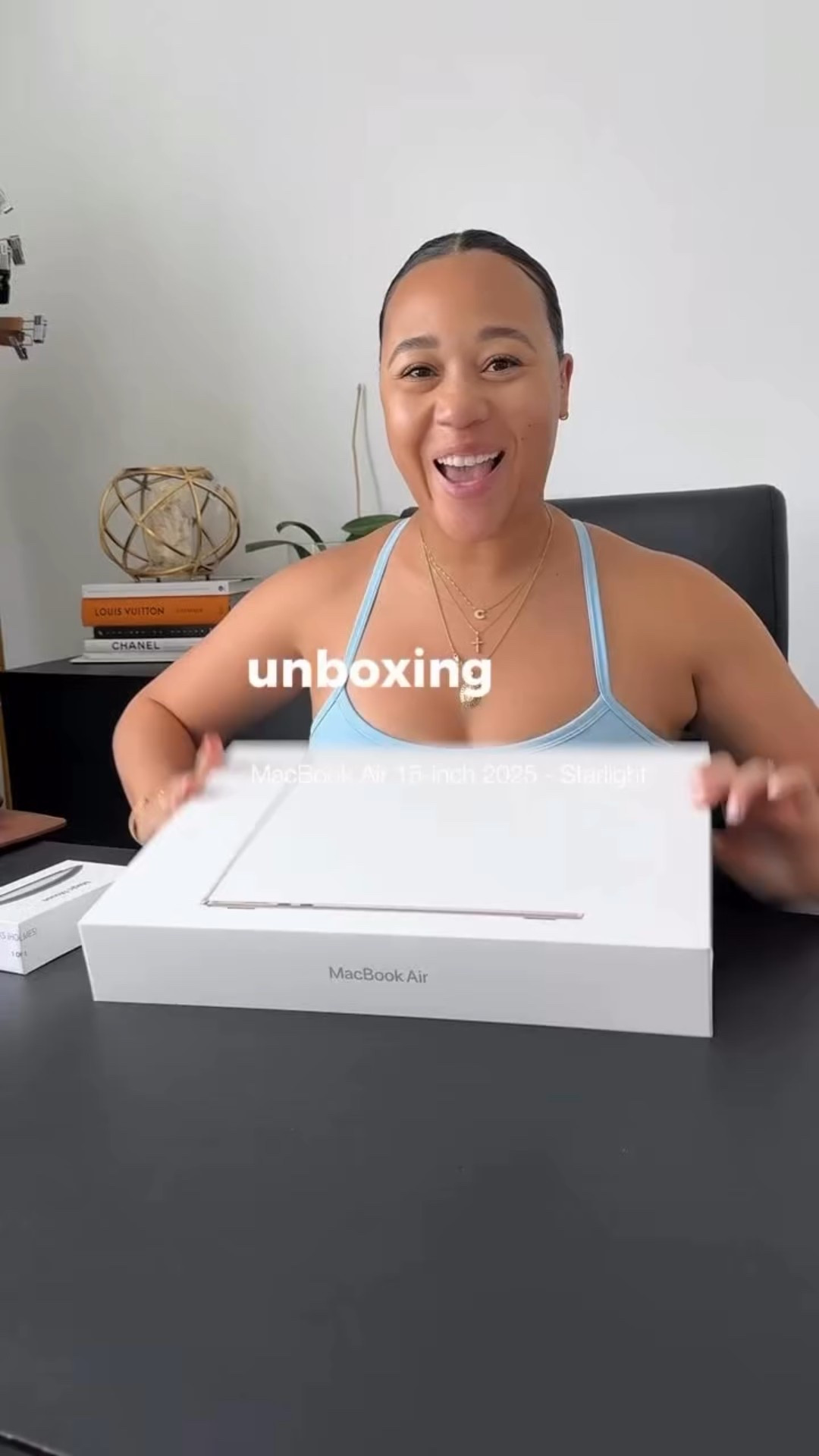 POV: you finally upgrade your laptop ….and instantly feel 10x more productive 😅💻✨

@apple 

Do you remember when you first opened your new laptop ? 👇🏽
.
.
.
.
.
#MacBookAir #MacBookUnboxing #AppleLifestyle #CreatorLife #ContentCreatorTools #DeskGoals #BossBabeLife #WorkFromAnywhere #ProductivityTools #CreatorLifestyle #MacBookSetup #InfluencerLifestyle #MacBookAesthetic #LuxuryLifestyleVibes #SheMeansBusiness #LaptopGoals #CreateAndInspire #LevelUpYourLife #DigitalCreatorLife #WomenWhoCreate