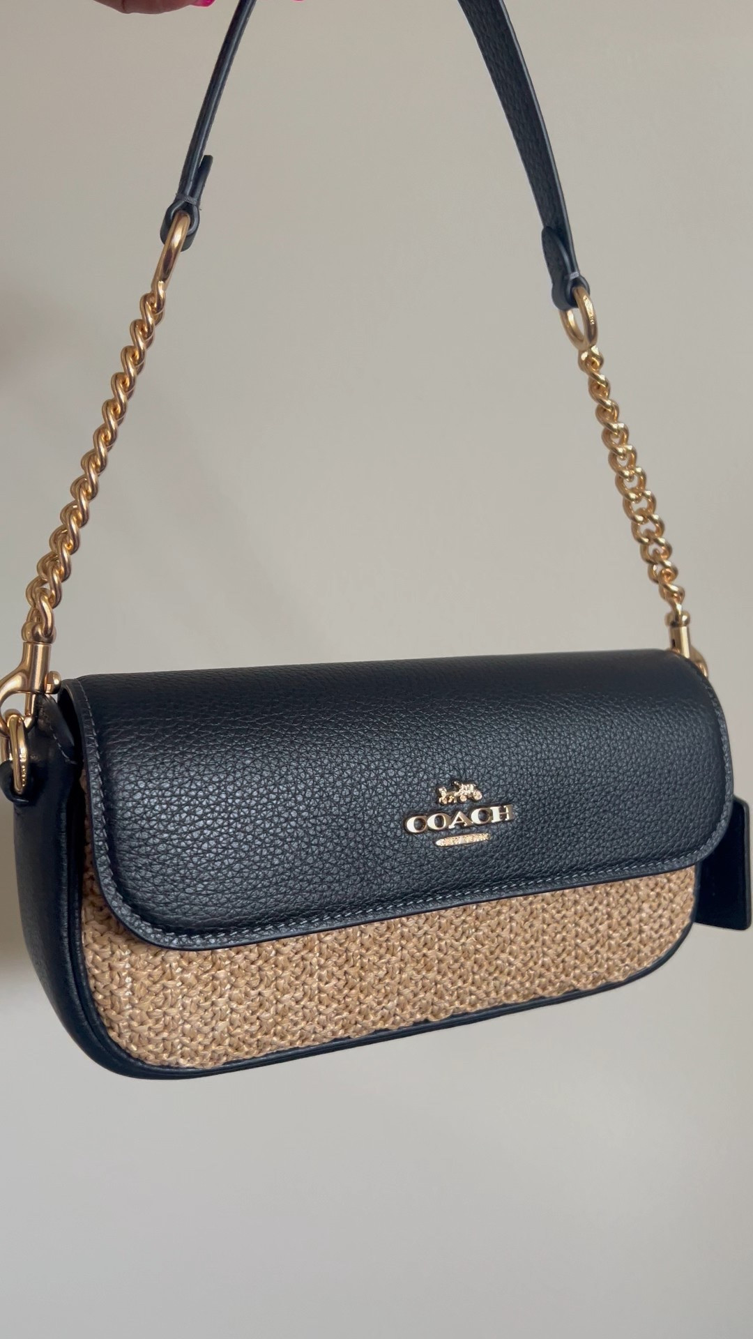 Perfect summer crossbody at 40% off! 


#LTKSeasonal #LTKStyleTip #LTKSummerEdit