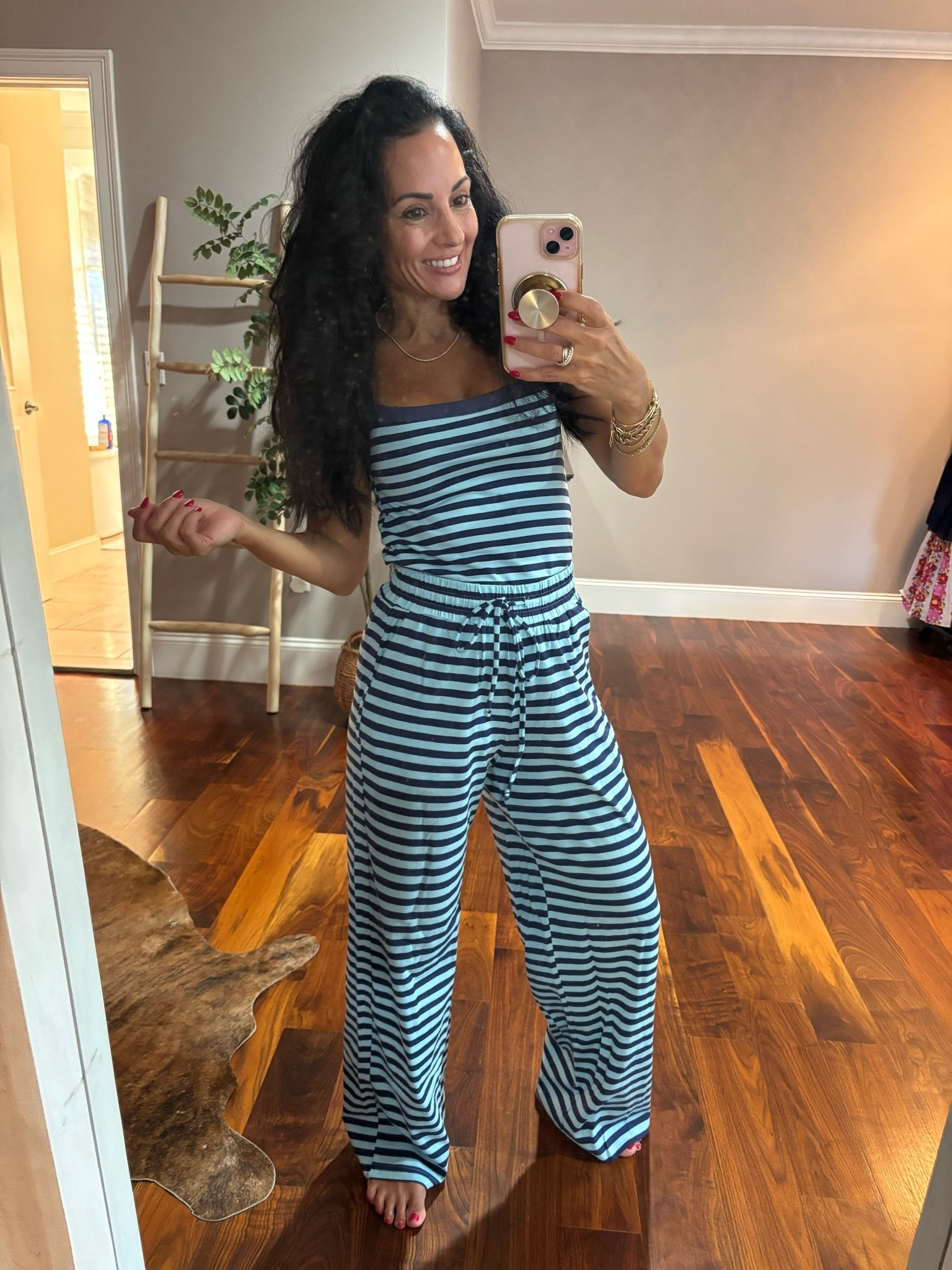 Striped lounge set 
So cute💙

#LTKootd #LTKselfcare #LTKOver40